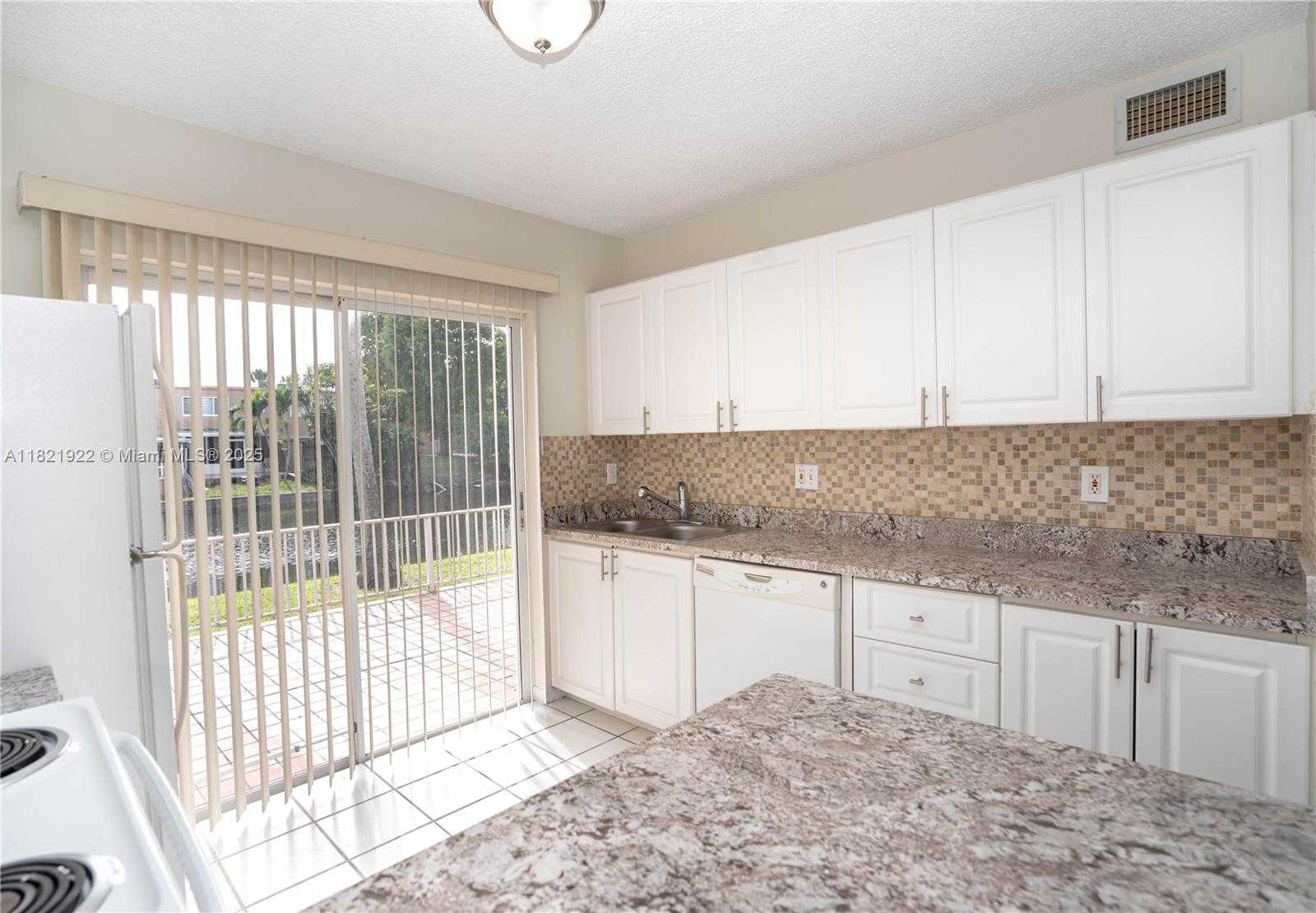 Small Image of 7090 NORTH WEST 173RD DR #203, Hialeah Number 10