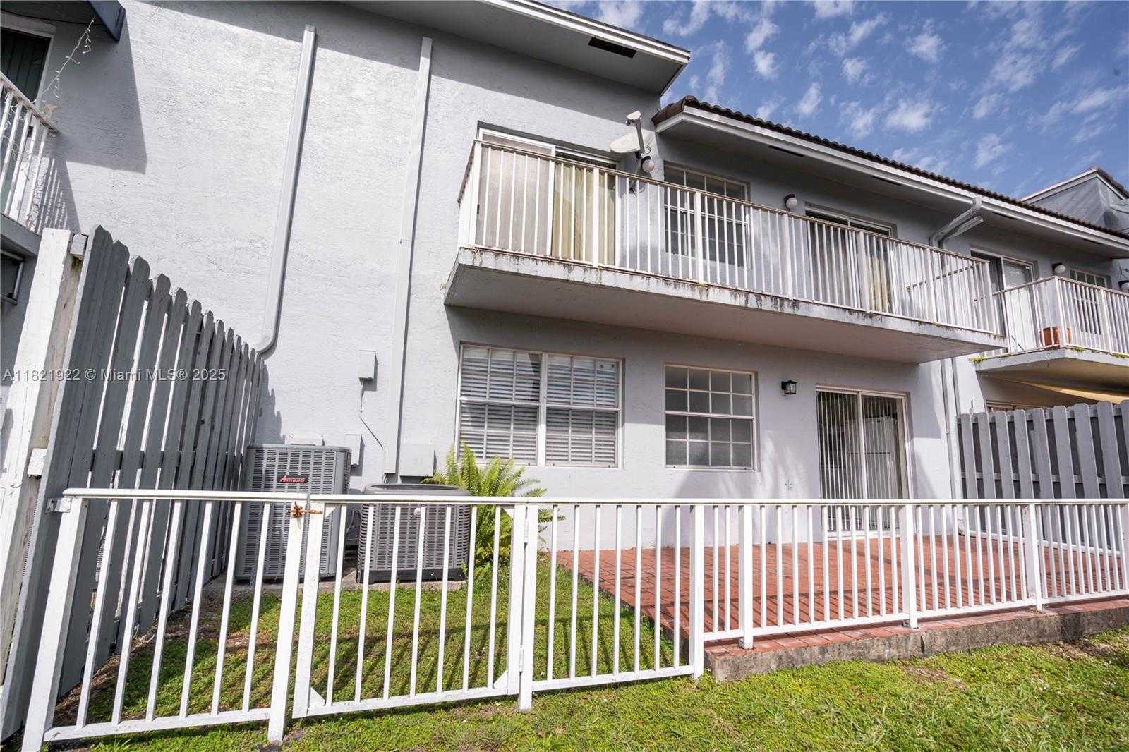 Small Image of 7090 NORTH WEST 173RD DR #203, Hialeah Number 16