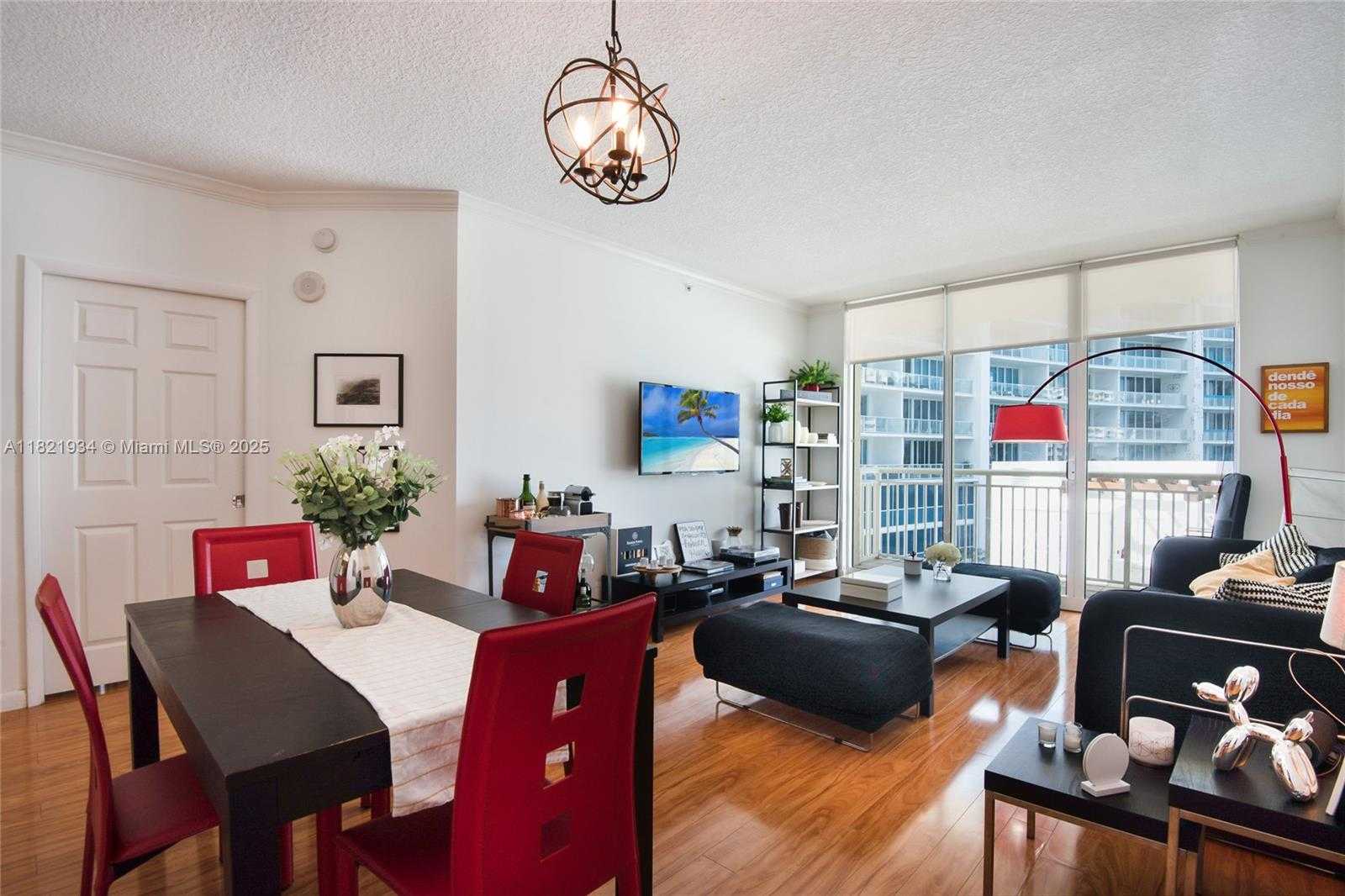 Small Image of 2000 NORTH BAYSHORE DR #626, Miami Number 3