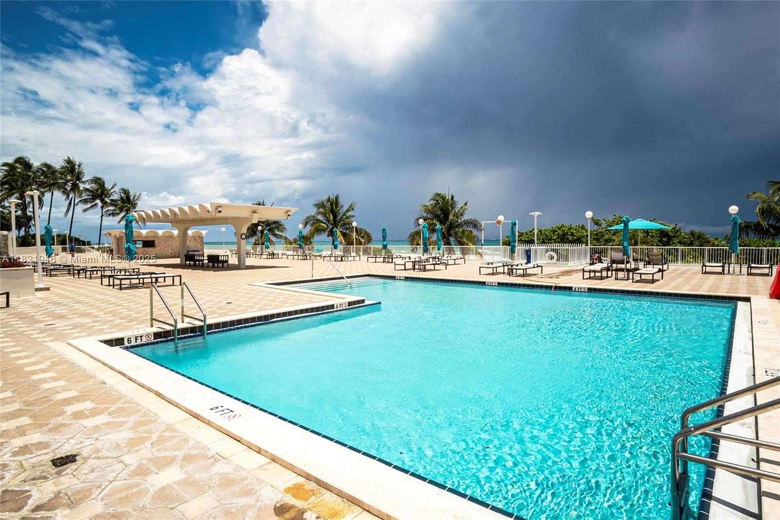 Small Image of 5701 COLLINS AVE #1508, Miami Beach Number 15