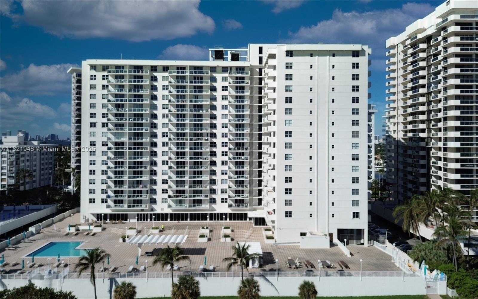 Small Image of 5701 COLLINS AVE #1508, Miami Beach Number 18
