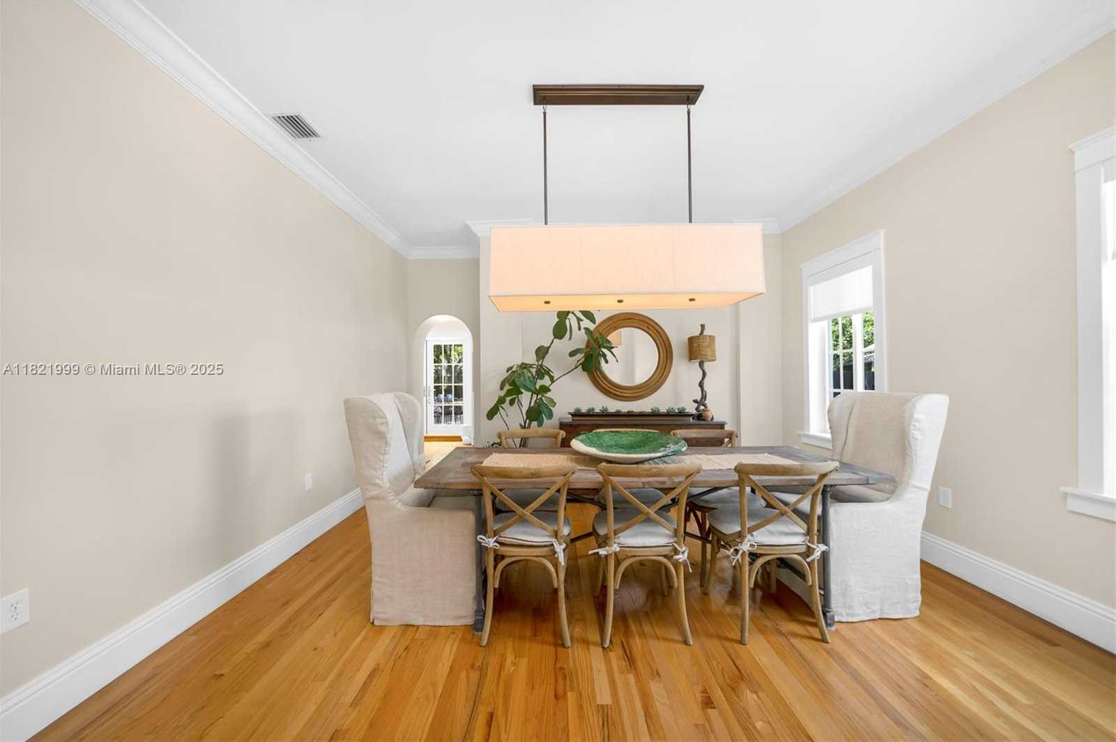 Small Image of 59 NORTH EAST 42ND ST, Miami Number 15