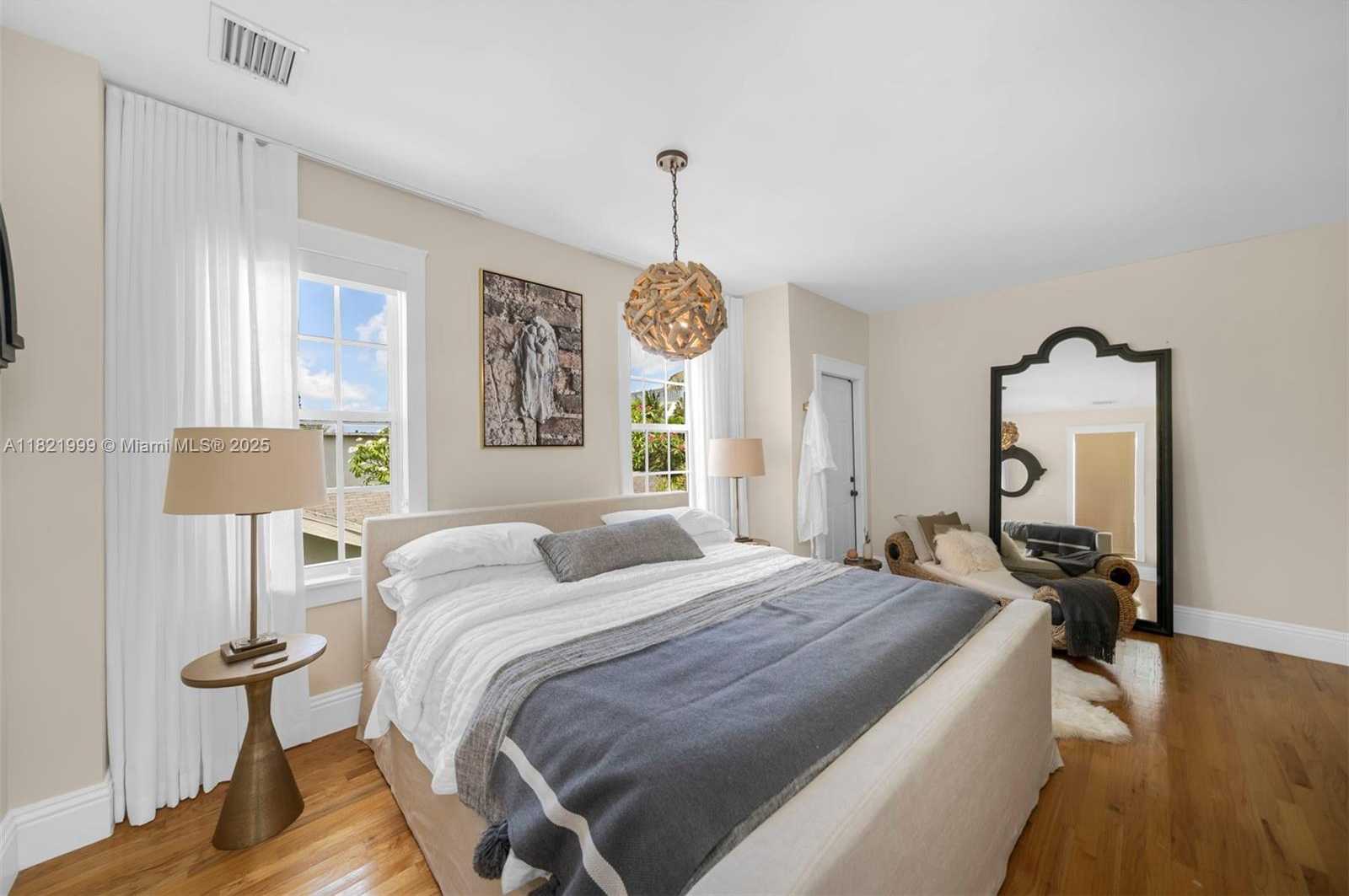 Small Image of 59 NORTH EAST 42ND ST, Miami Number 29