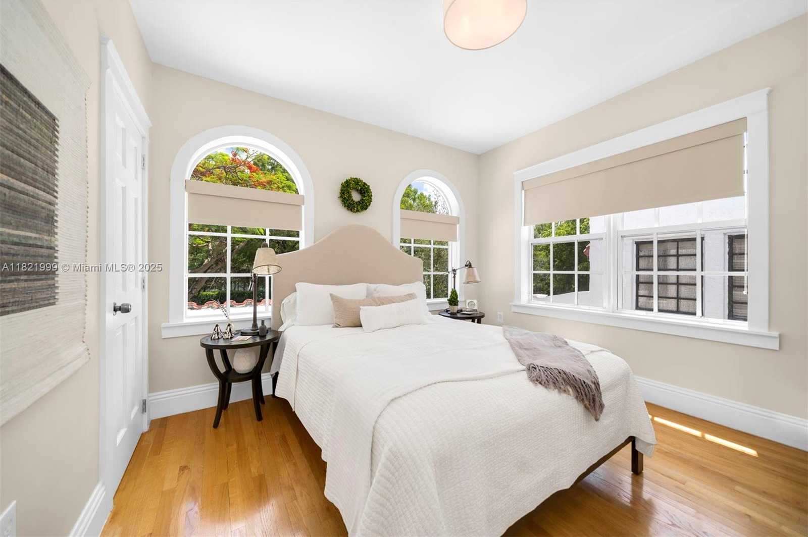 Small Image of 59 NORTH EAST 42ND ST, Miami Number 31
