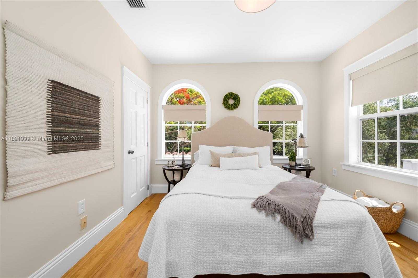 Small Image of 59 NORTH EAST 42ND ST, Miami Number 32