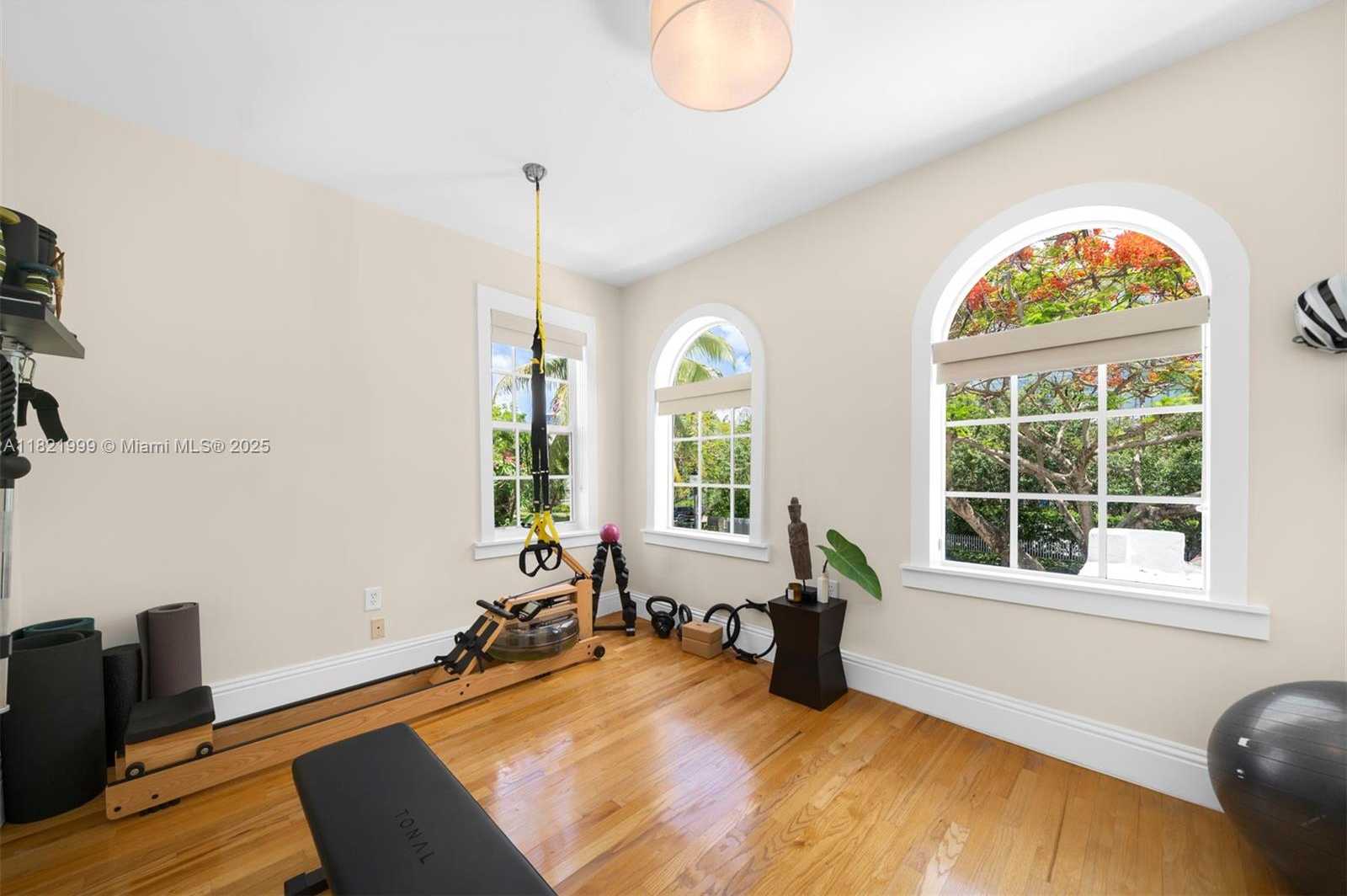 Small Image of 59 NORTH EAST 42ND ST, Miami Number 36