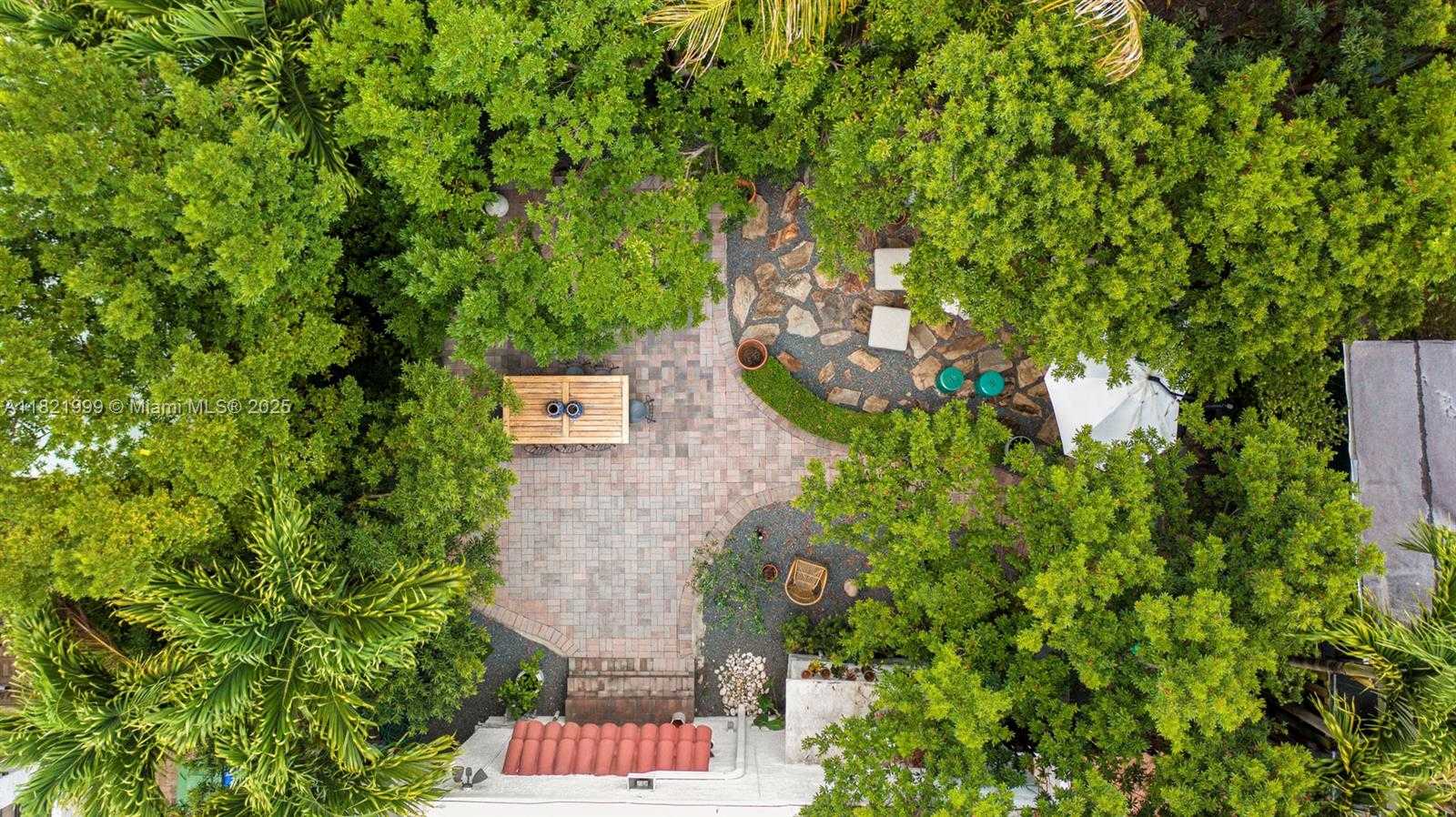 Small Image of 59 NORTH EAST 42ND ST, Miami Number 43