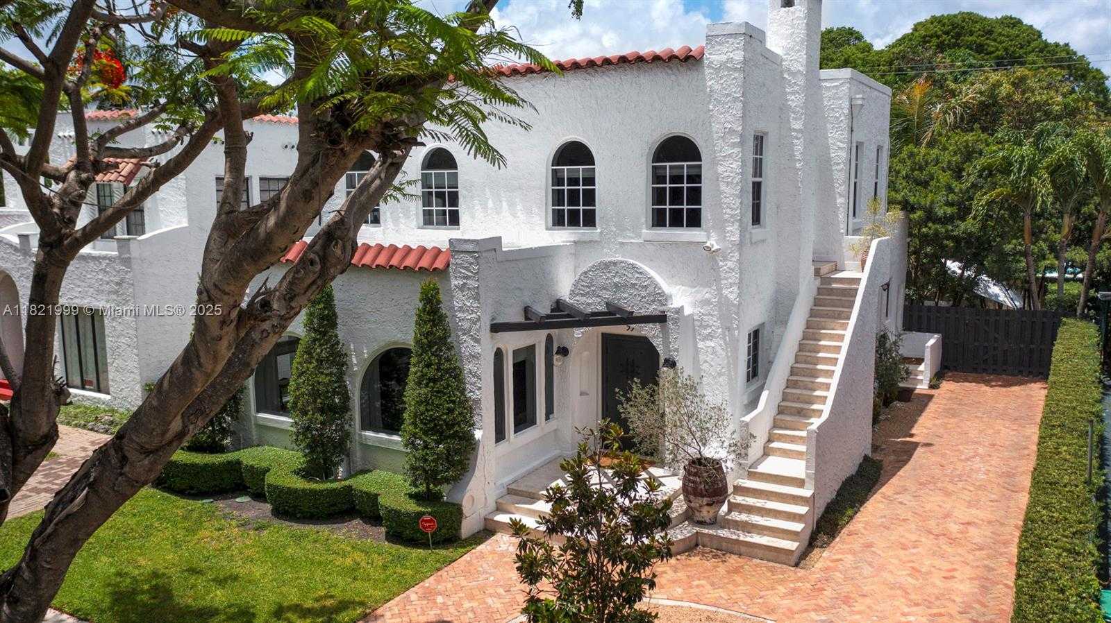 Small Image of 59 NORTH EAST 42ND ST, Miami Number 44