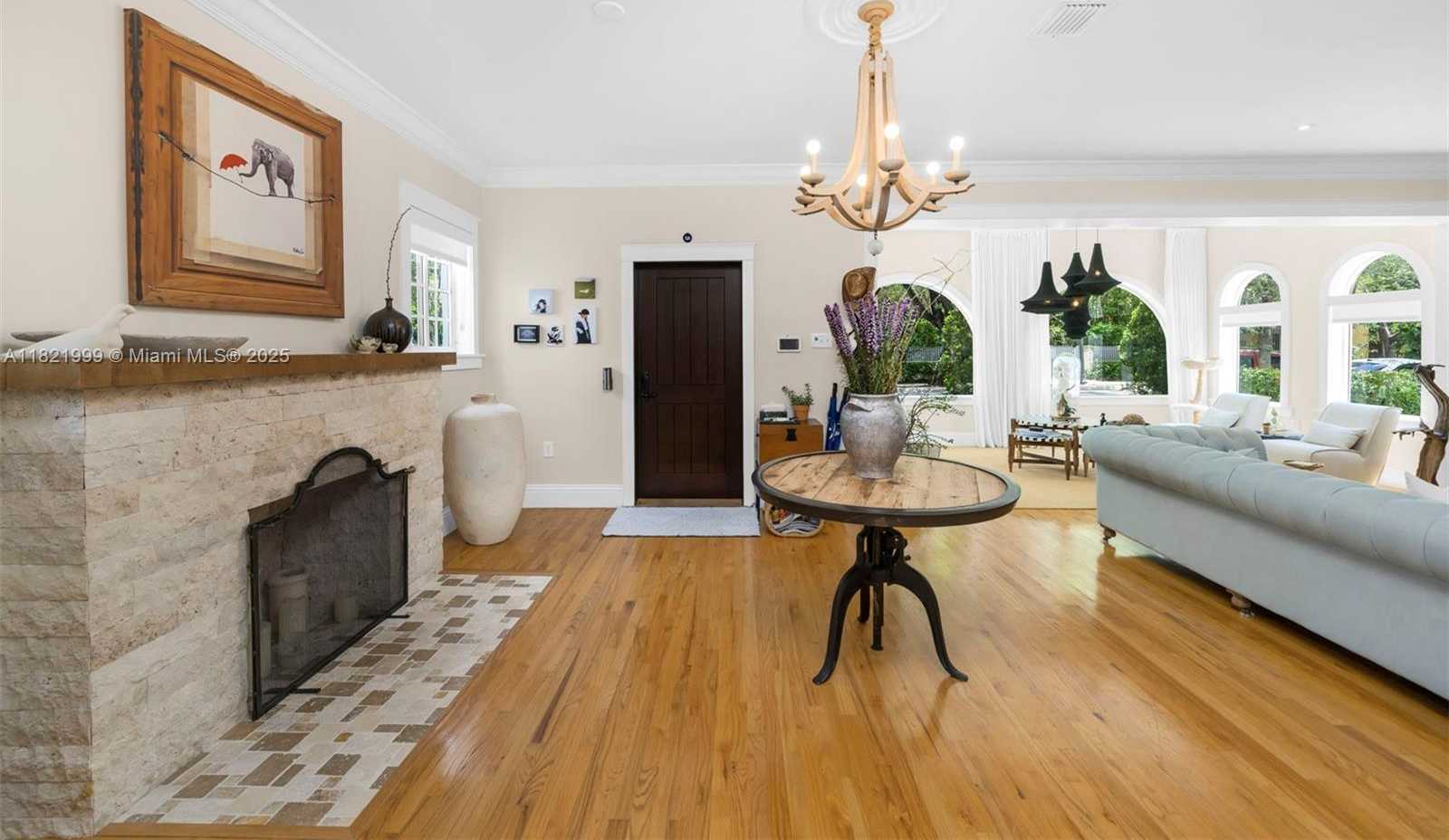 Small Image of 59 NORTH EAST 42ND ST, Miami Number 6