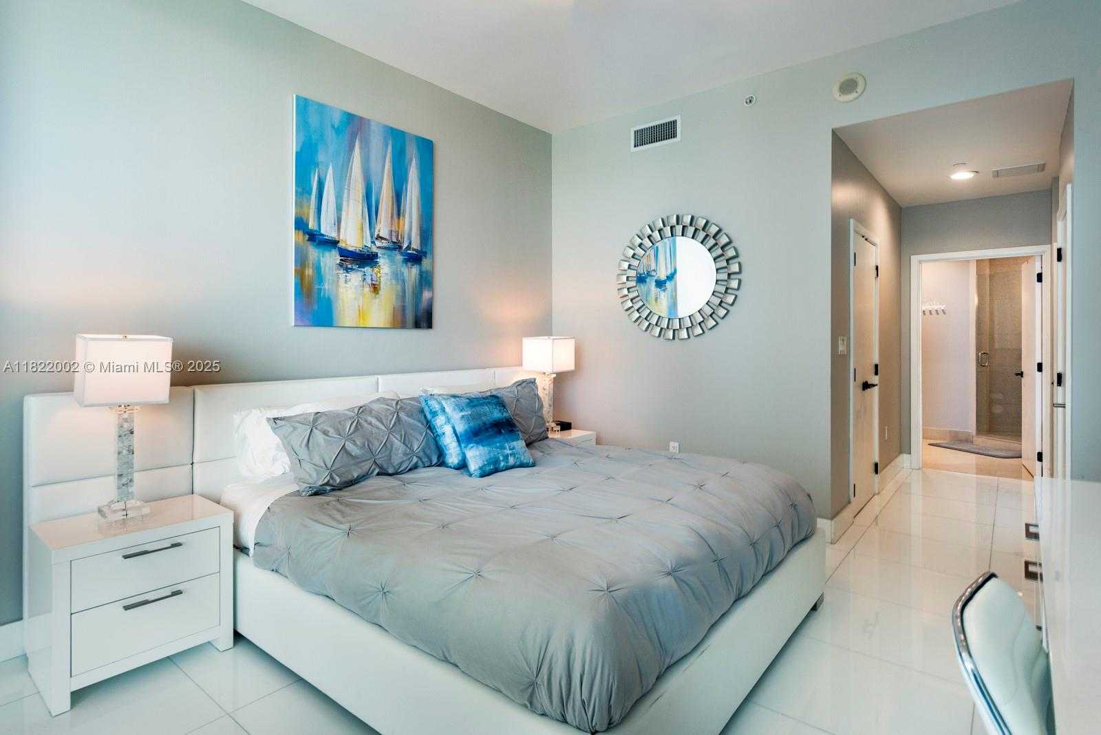 Small Image of 6799 COLLINS AVE #507, Miami Beach Number 13