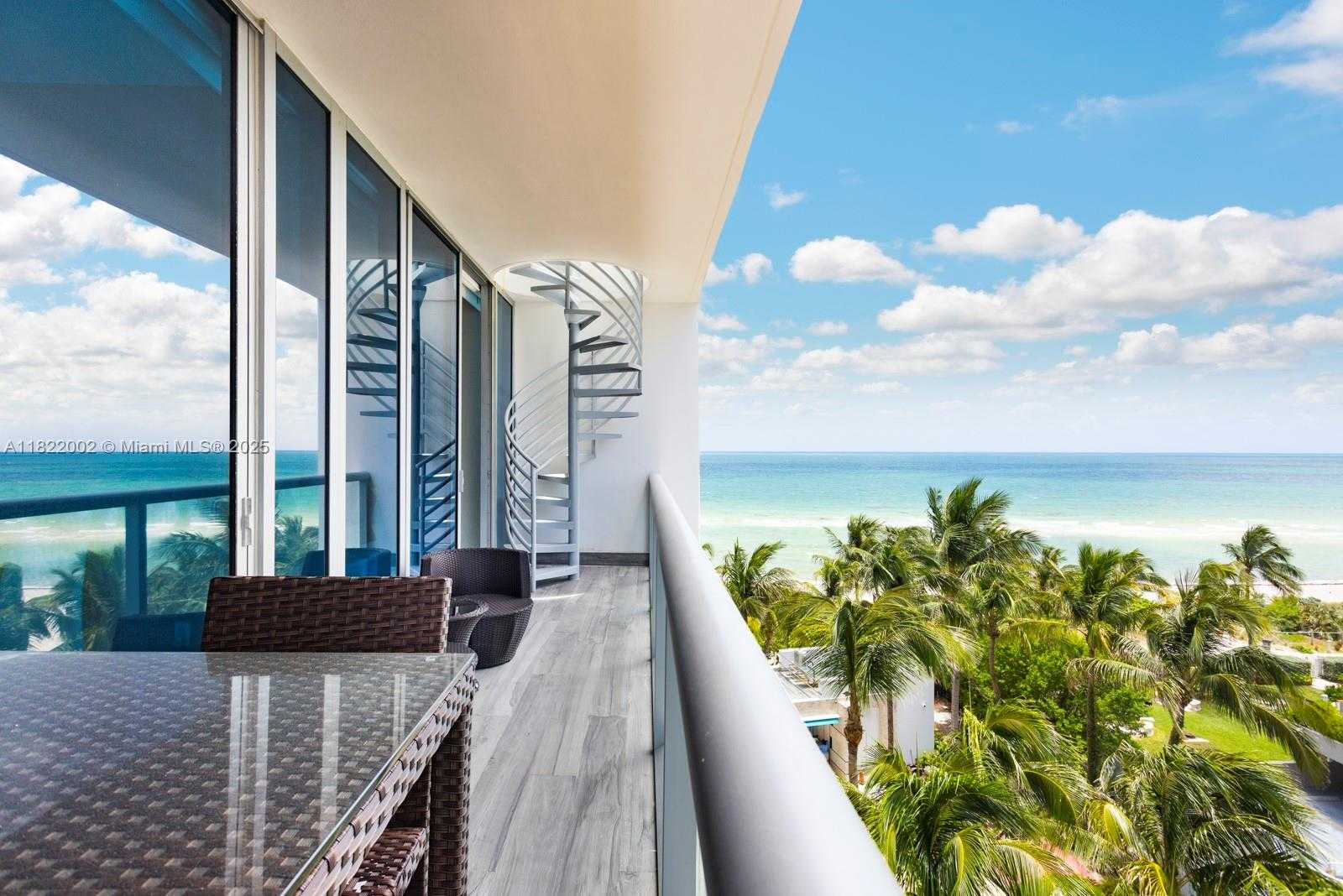 Small Image of 6799 COLLINS AVE #507, Miami Beach Number 5