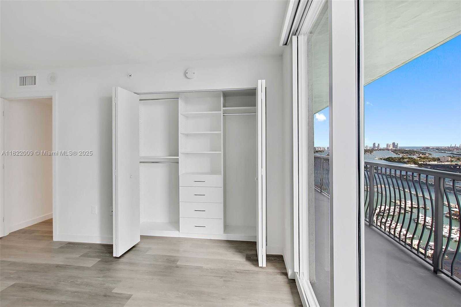 Small Image of 1756 NORTH BAYSHORE DR #17E, Miami Number 15