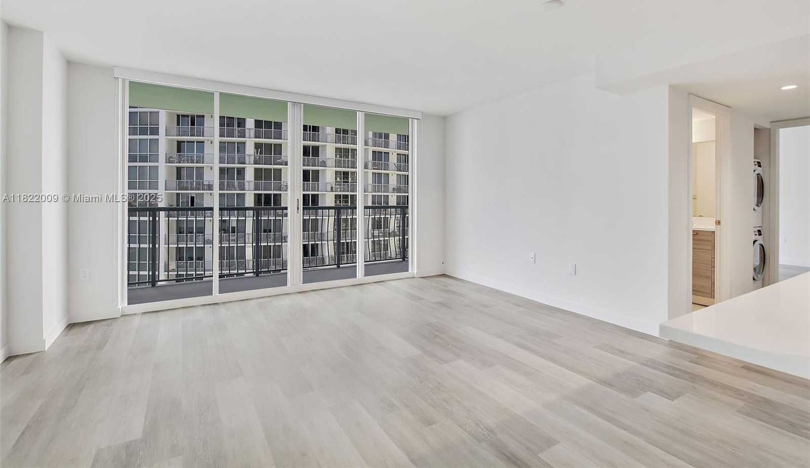 Small Image of 1756 NORTH BAYSHORE DR #17E, Miami Number 2