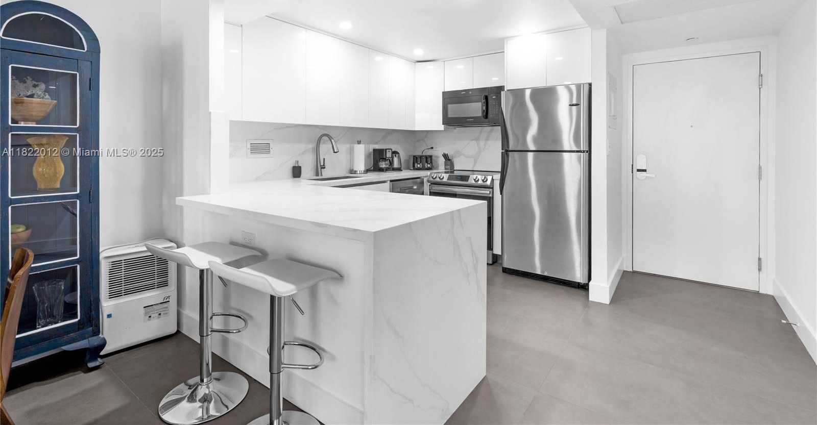 Small Image of 2301 COLLINS AVE #1543, Miami Beach Number 8