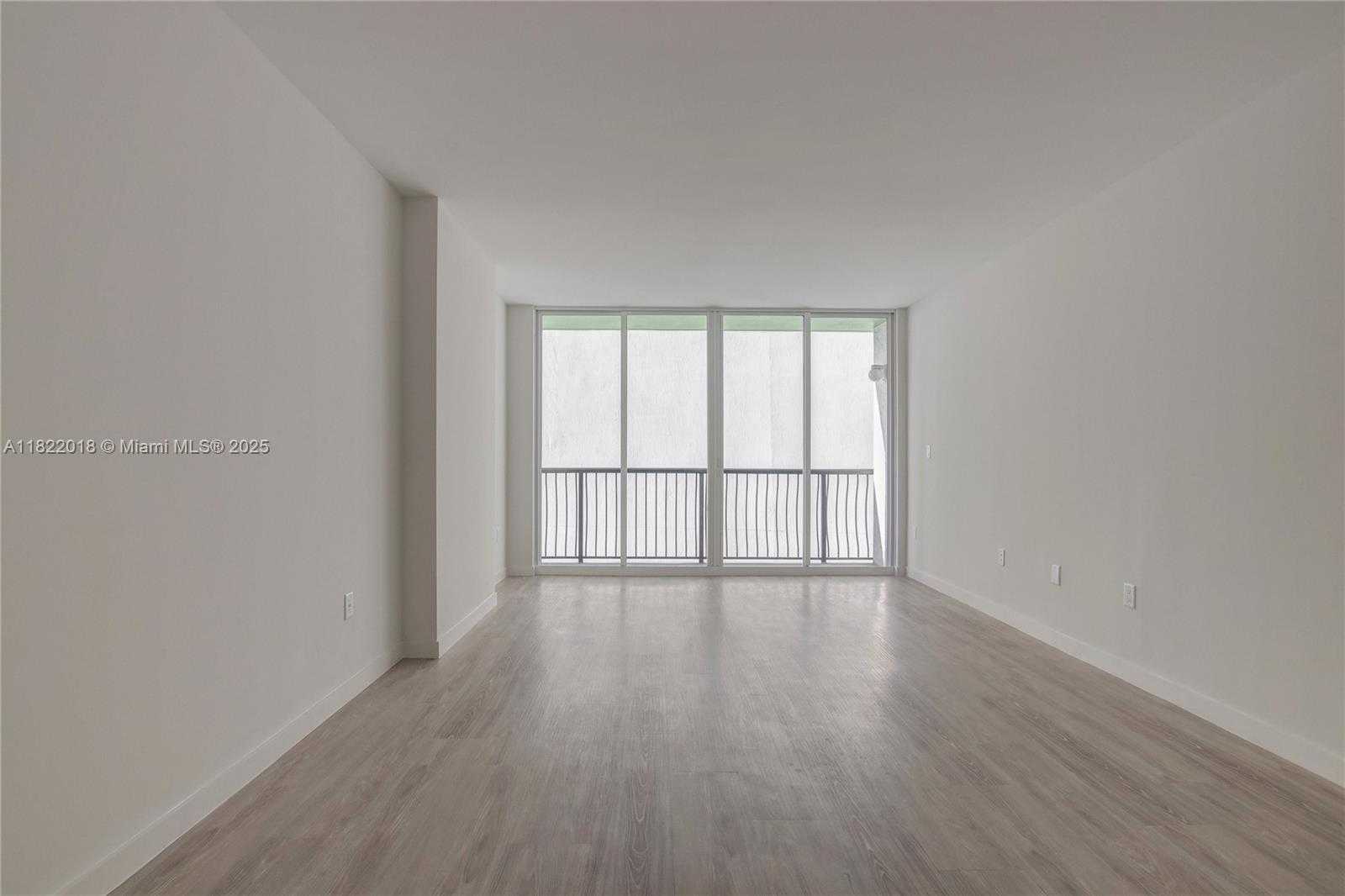 Small Image of 1756 NORTH BAYSHORE DR #7I, Miami Number 6