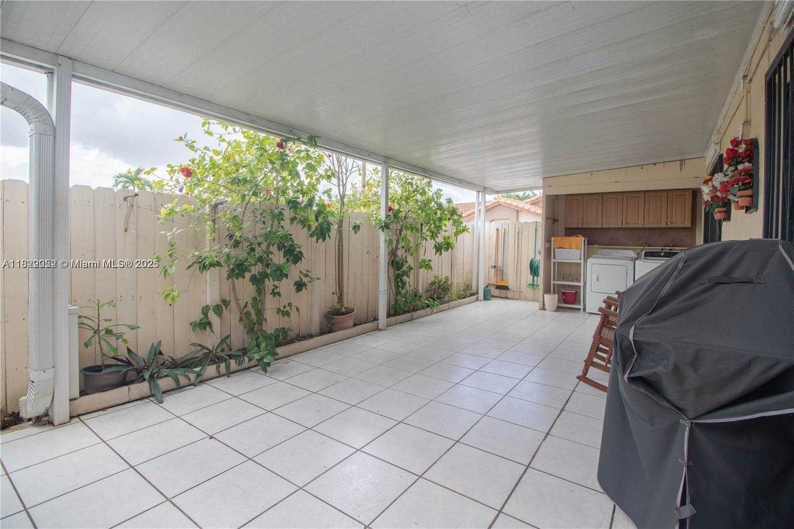 Small Image of 2524 WEST 65TH ST, Hialeah Number 7