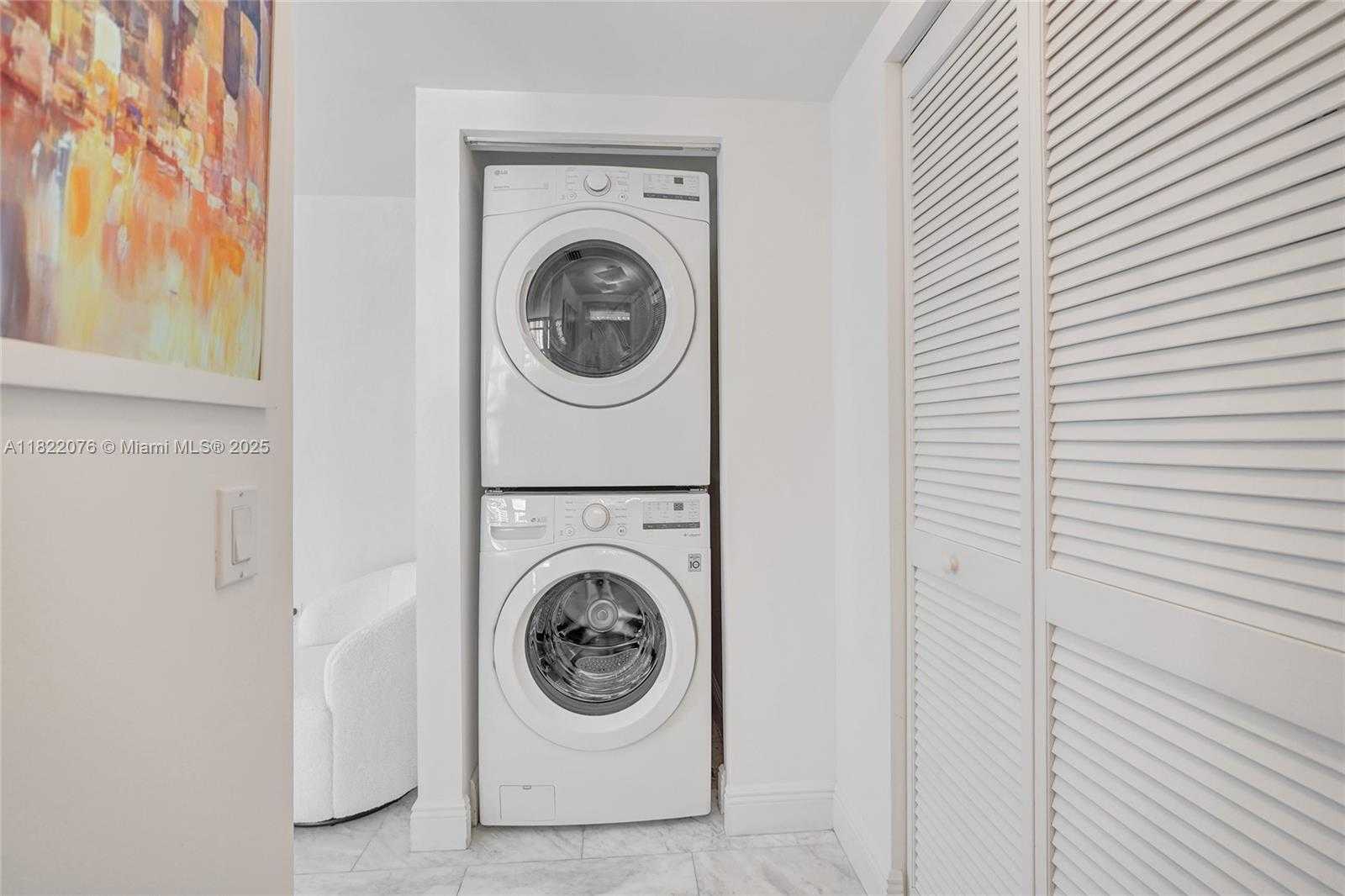 Small Image of 41 SOUTH EAST 5TH ST #1317, Miami Number 10