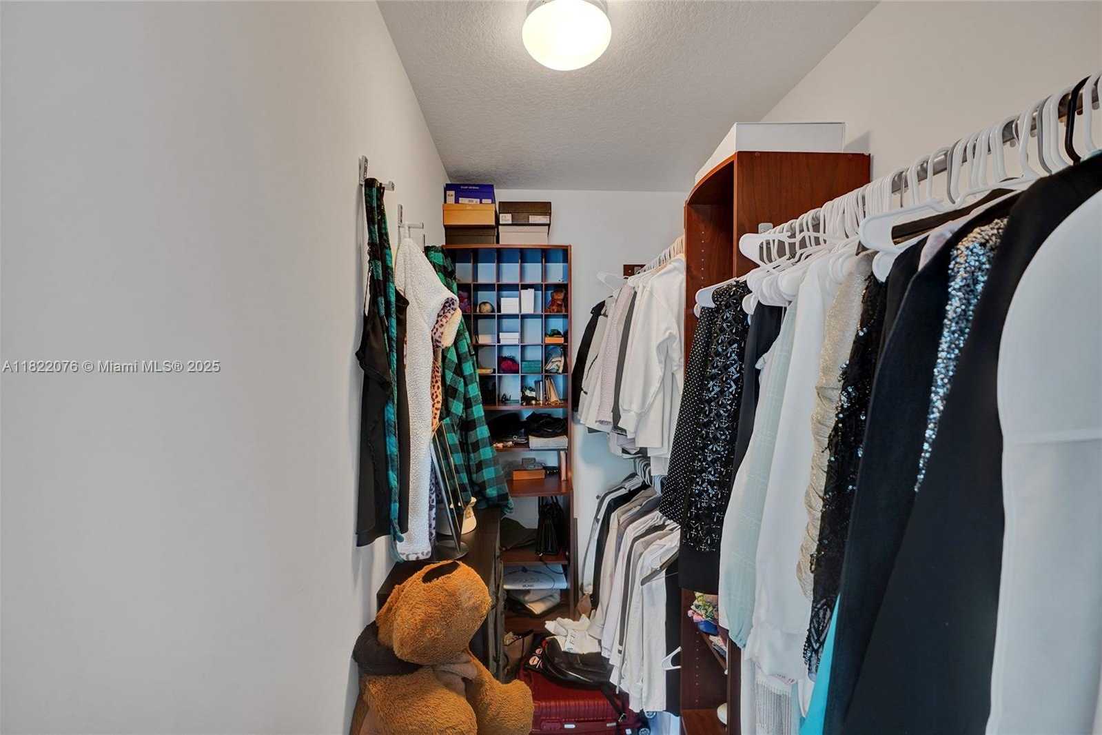 Small Image of 41 SOUTH EAST 5TH ST #1317, Miami Number 16
