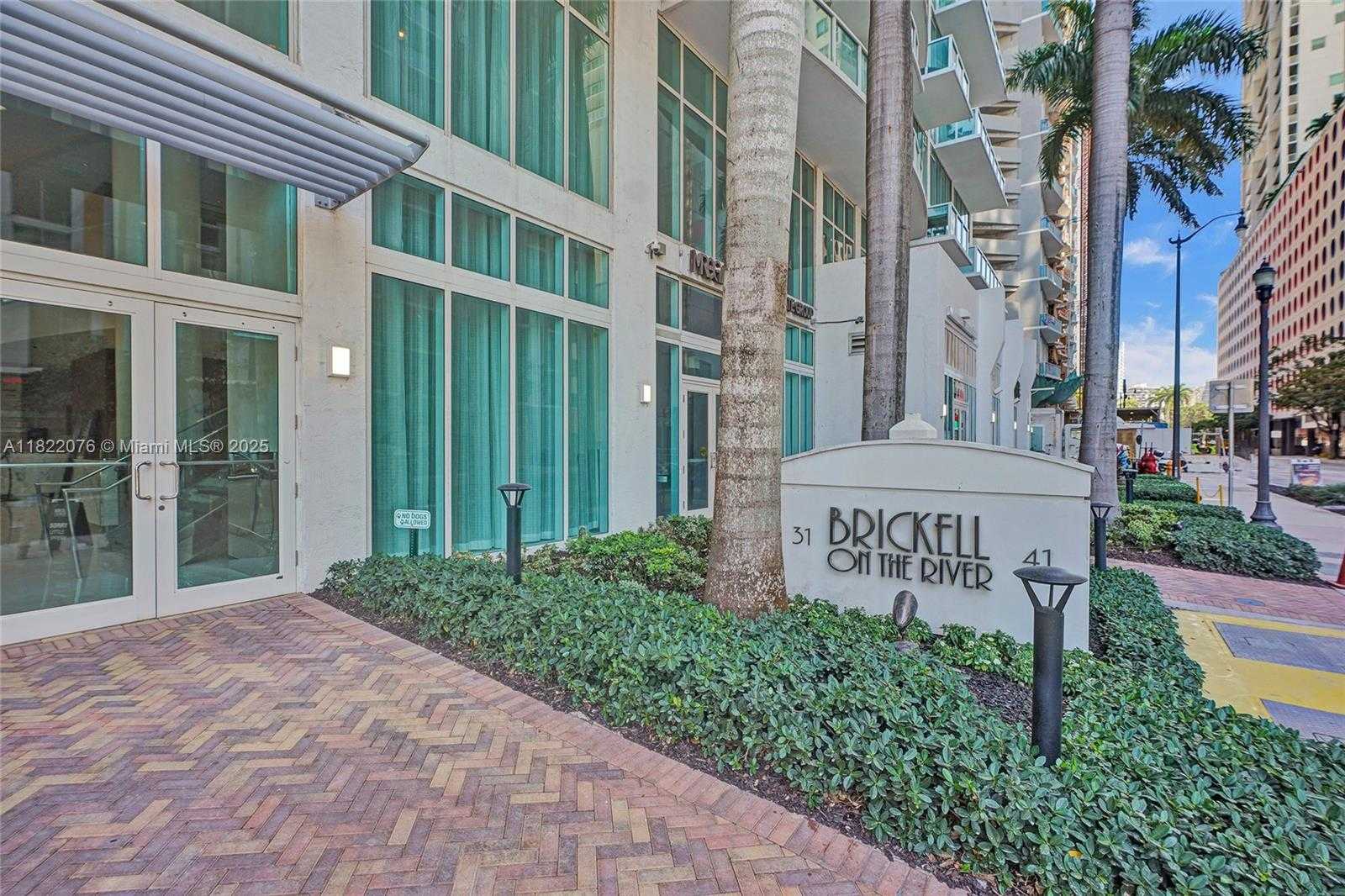 Small Image of 41 SOUTH EAST 5TH ST #1317, Miami Number 17