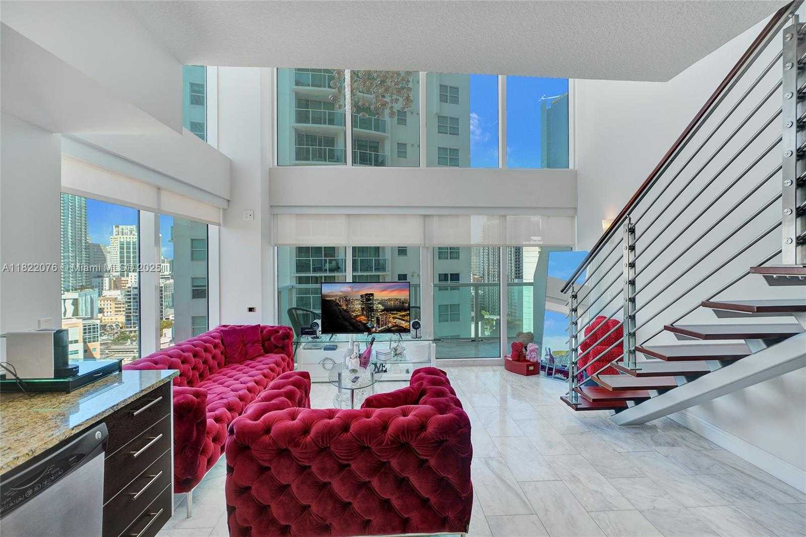 Small Image of 41 SOUTH EAST 5TH ST #1317, Miami Number 2