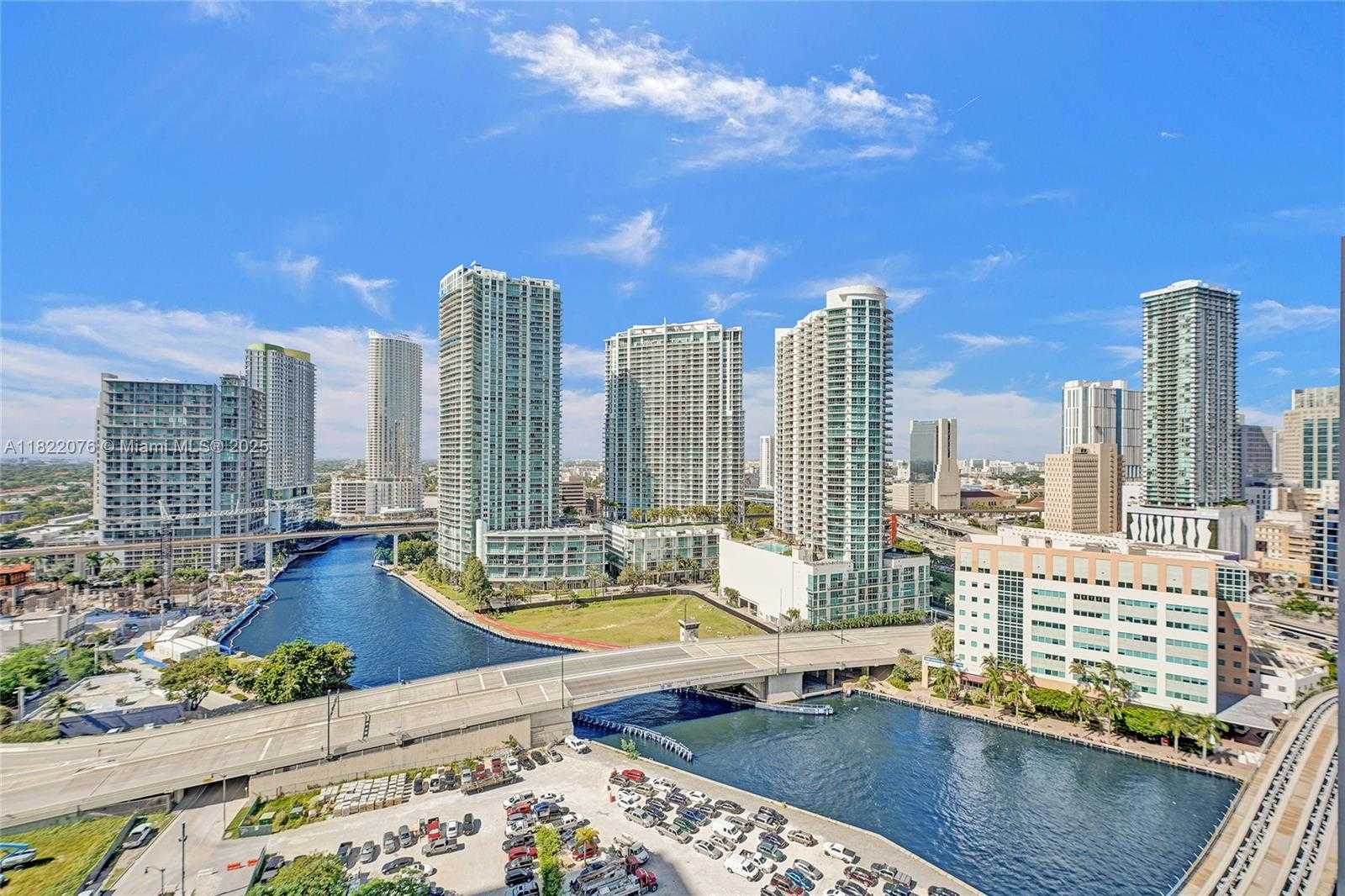 Small Image of 41 SOUTH EAST 5TH ST #1317, Miami Number 31