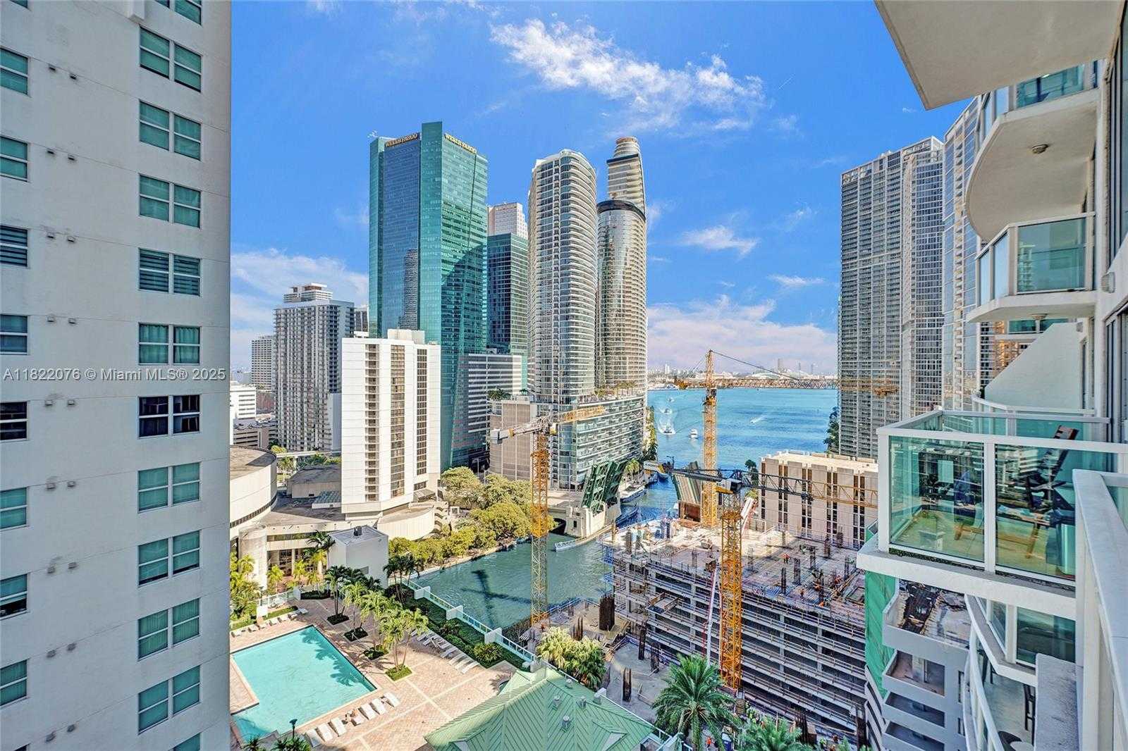 Small Image of 41 SOUTH EAST 5TH ST #1317, Miami Number 33