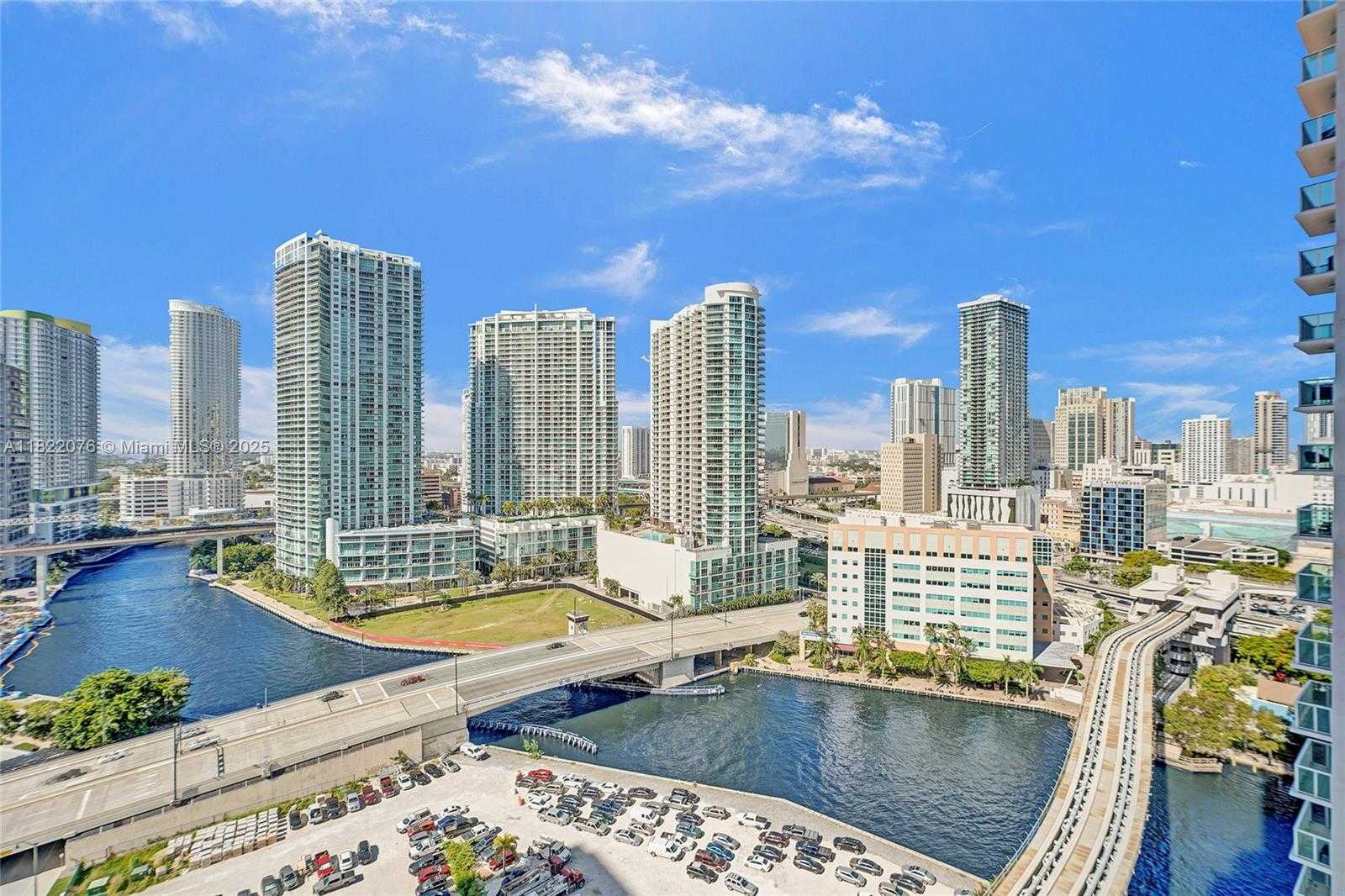 Small Image of 41 SOUTH EAST 5TH ST #1317, Miami Number 36