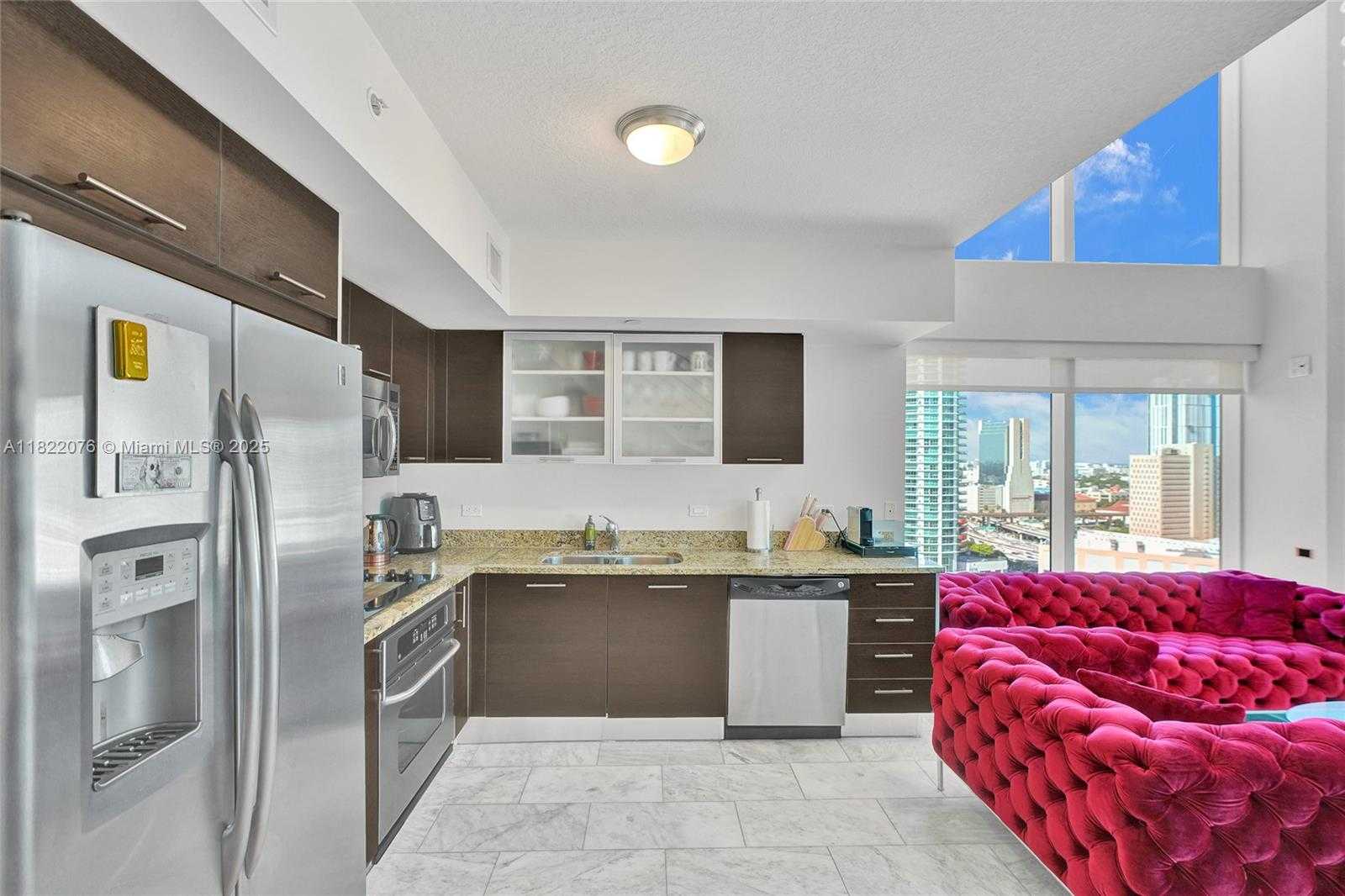 Small Image of 41 SOUTH EAST 5TH ST #1317, Miami Number 4