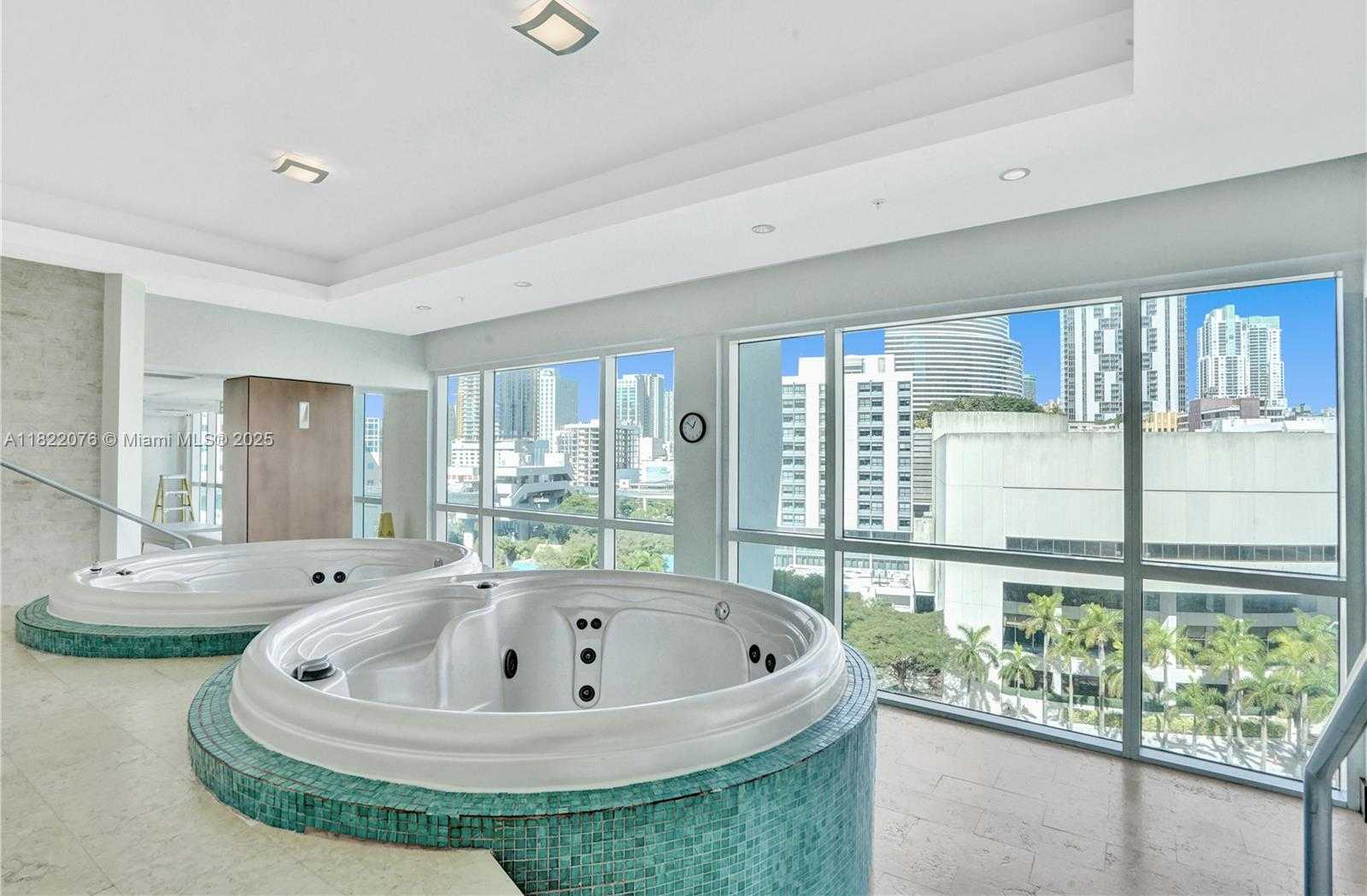 Small Image of 41 SOUTH EAST 5TH ST #1317, Miami Number 44