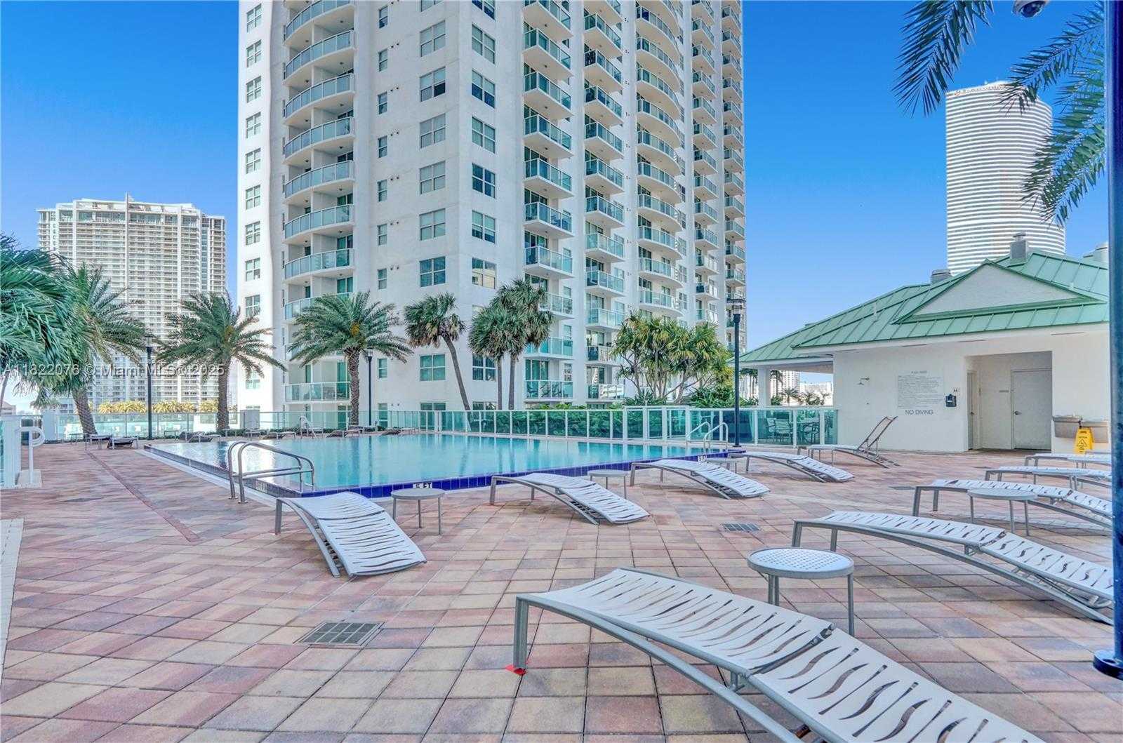 Small Image of 41 SOUTH EAST 5TH ST #1317, Miami Number 48