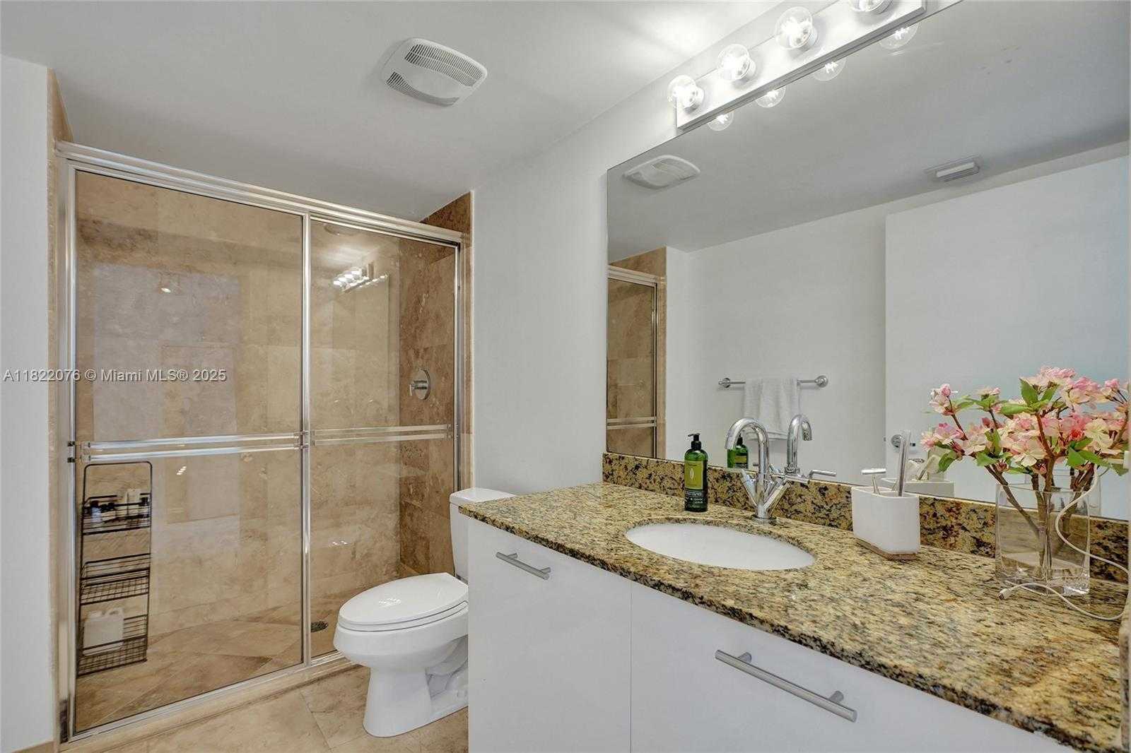 Small Image of 41 SOUTH EAST 5TH ST #1317, Miami Number 9