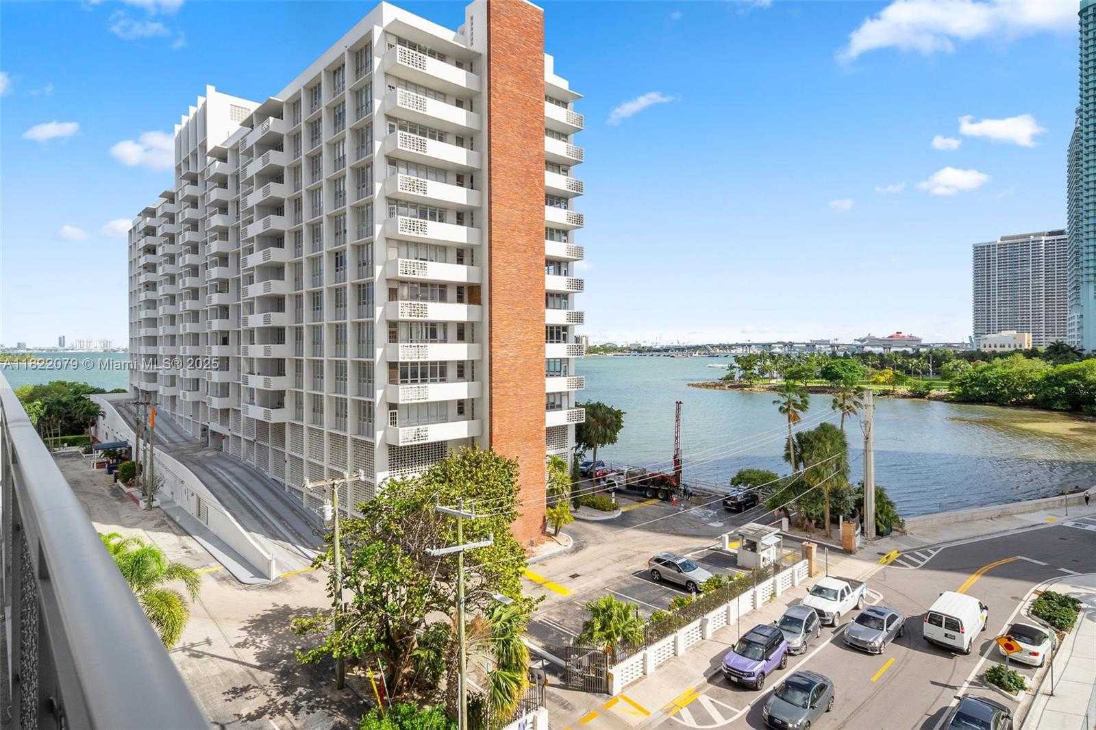 Small Image of 2150 NORTH BAYSHORE DR #0508, Miami Number 2