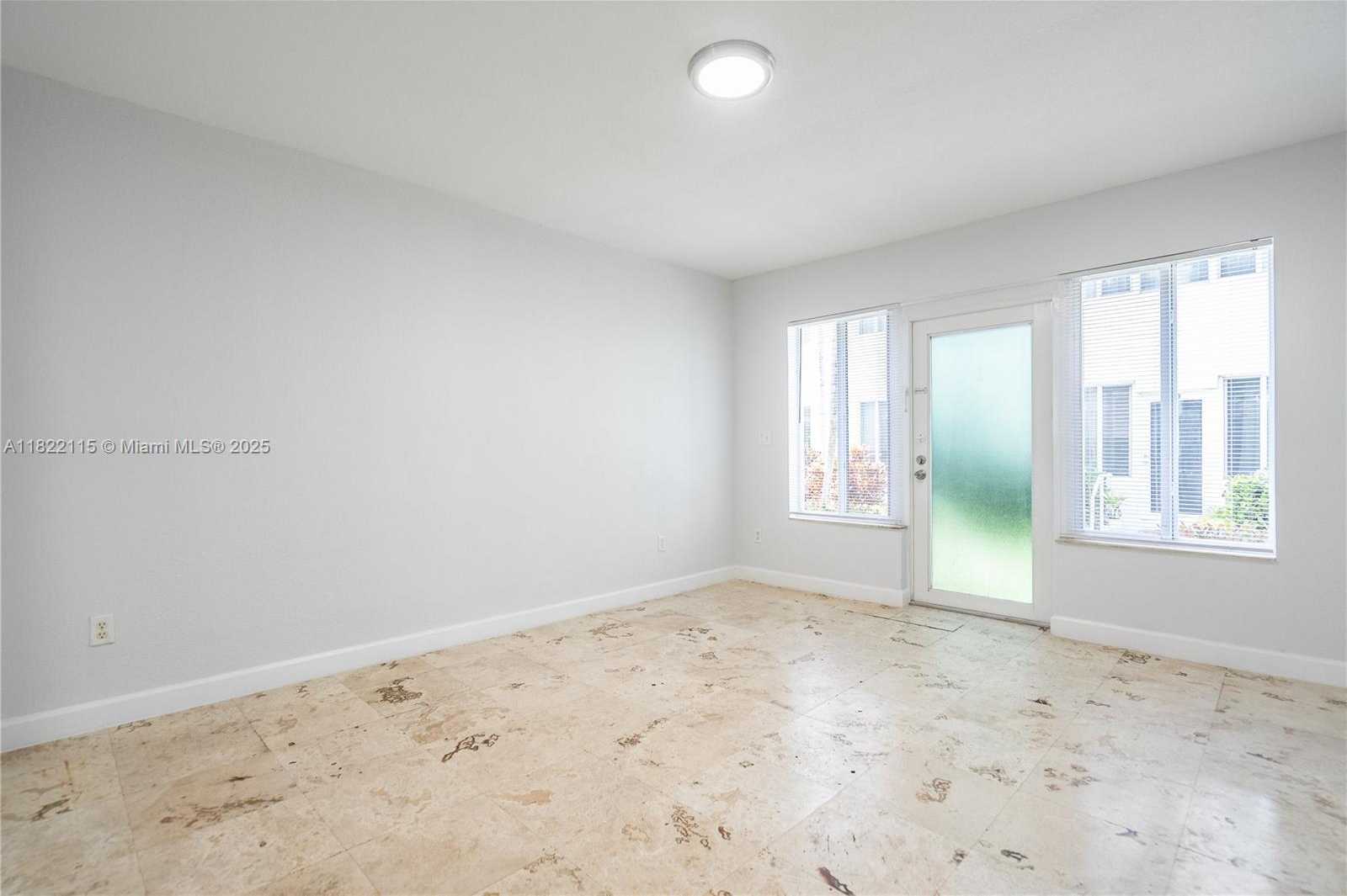 Small Image of 2180 BAY DR #4A, Miami Beach Number 5