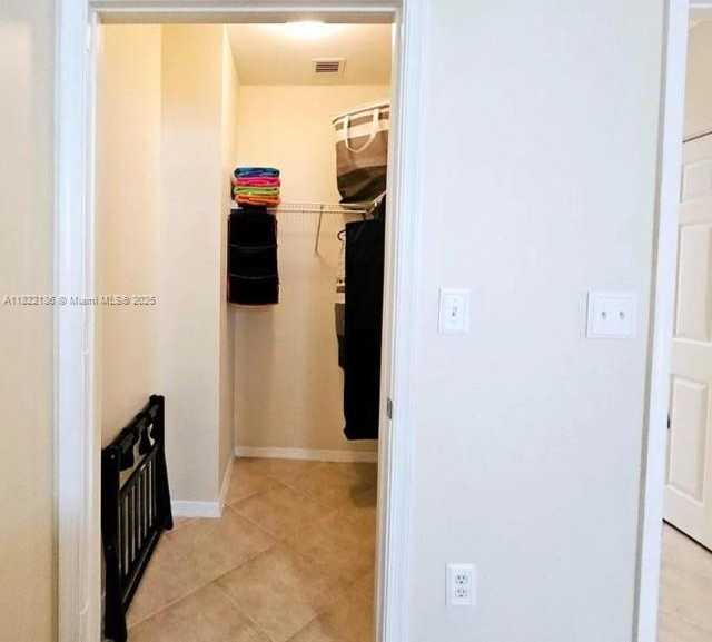 Small Image of 2080 SOUTH OCEAN DR #104, Hallandale Beach Number 17