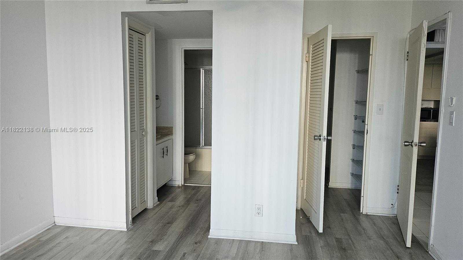 Small Image of 500 THREE ISLANDS BLVD #120, Hallandale Beach Number 9