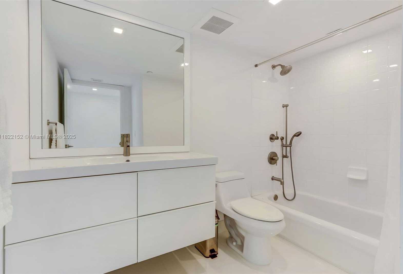 Small Image of 3000 CORAL WAY #1202, Miami Number 14
