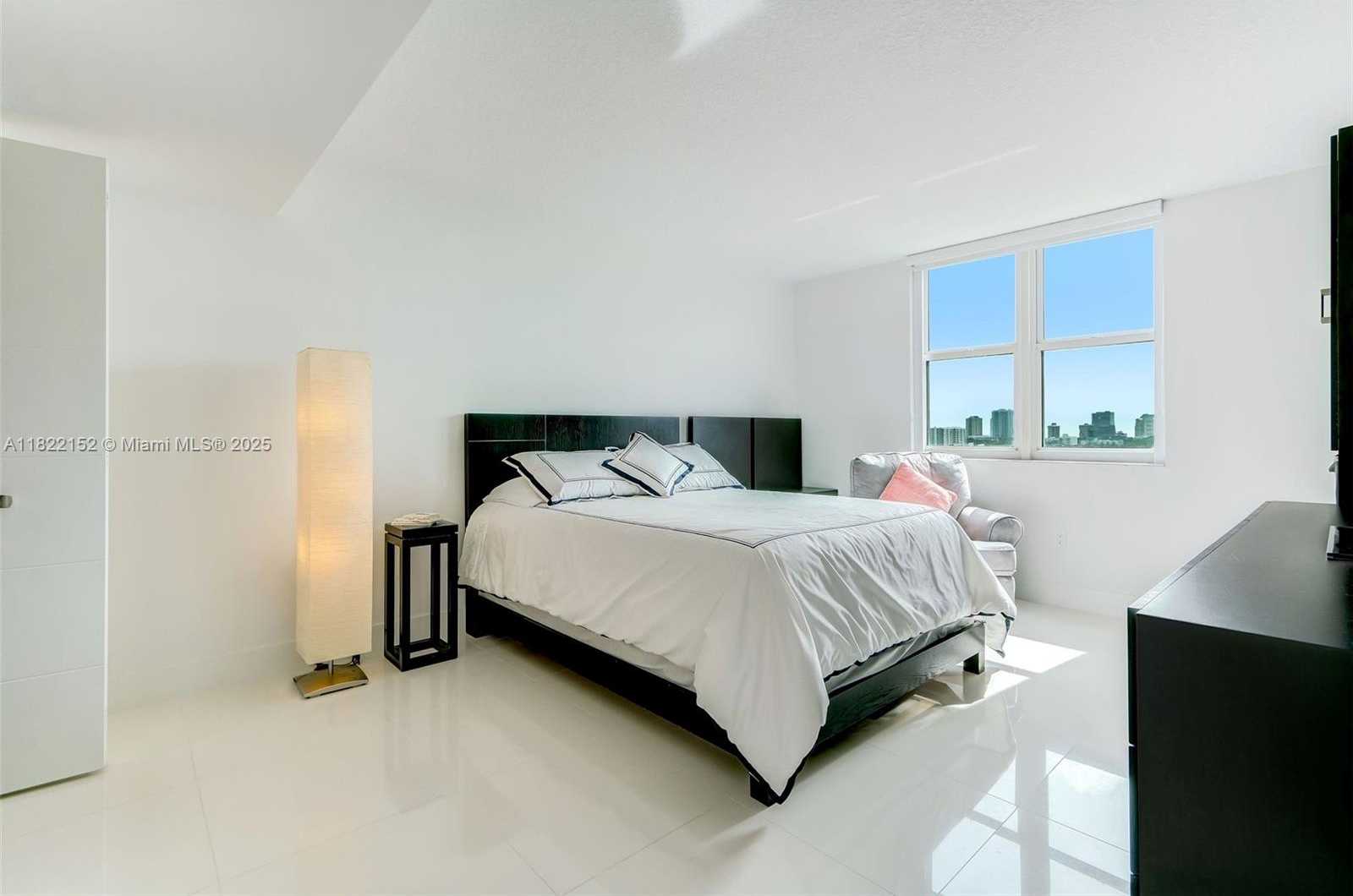 Small Image of 3000 CORAL WAY #1202, Miami Number 8