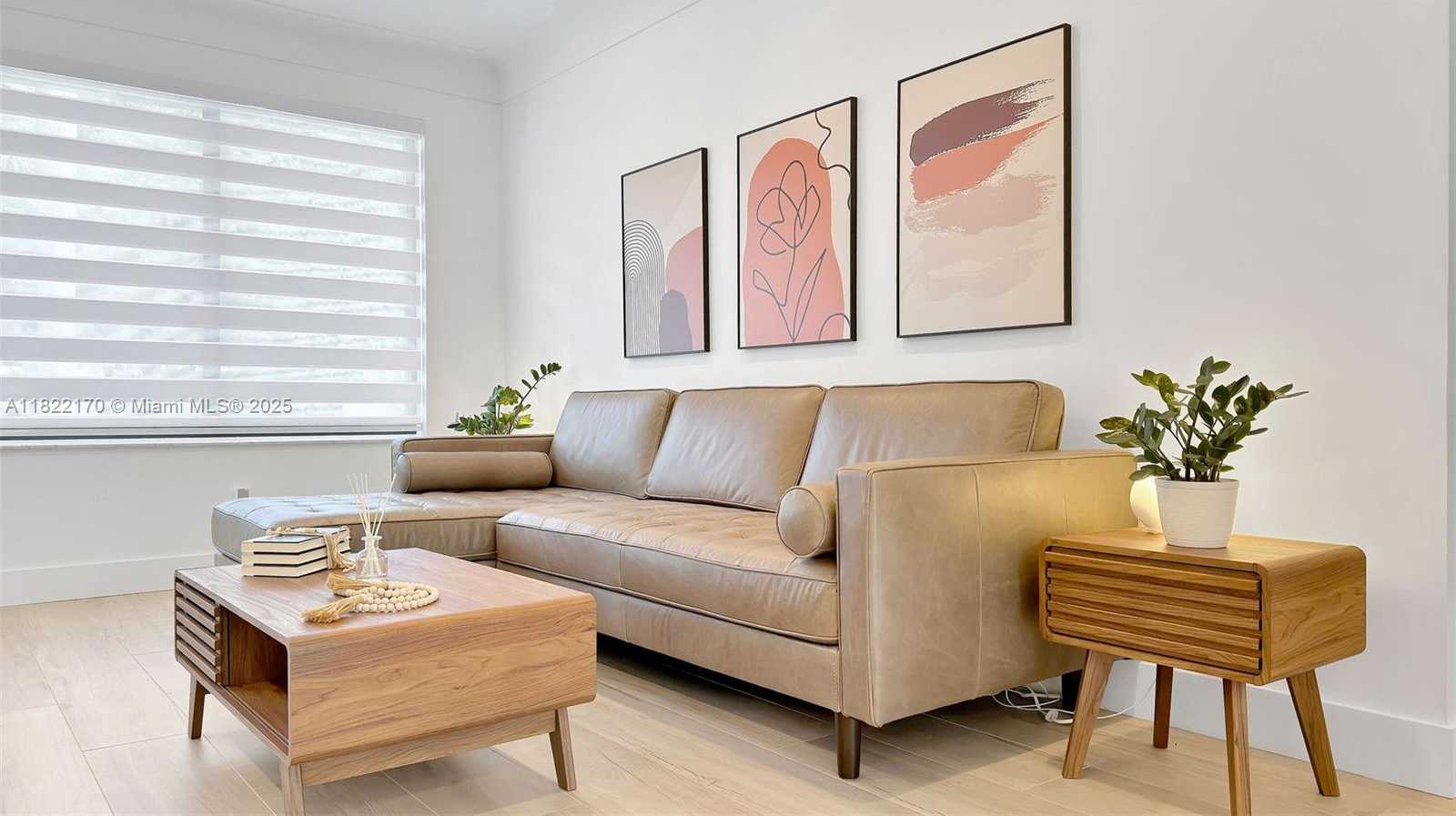 Small Image of 130 SOUTH WEST 25TH RD, Miami Number 12