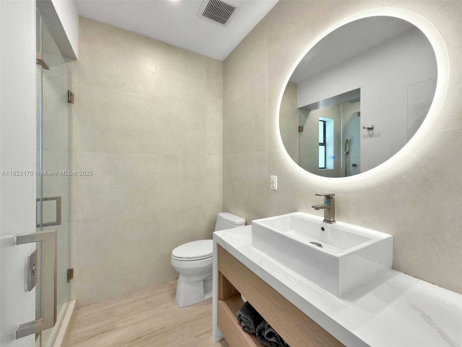 Small Image of 130 SOUTH WEST 25TH RD, Miami Number 31