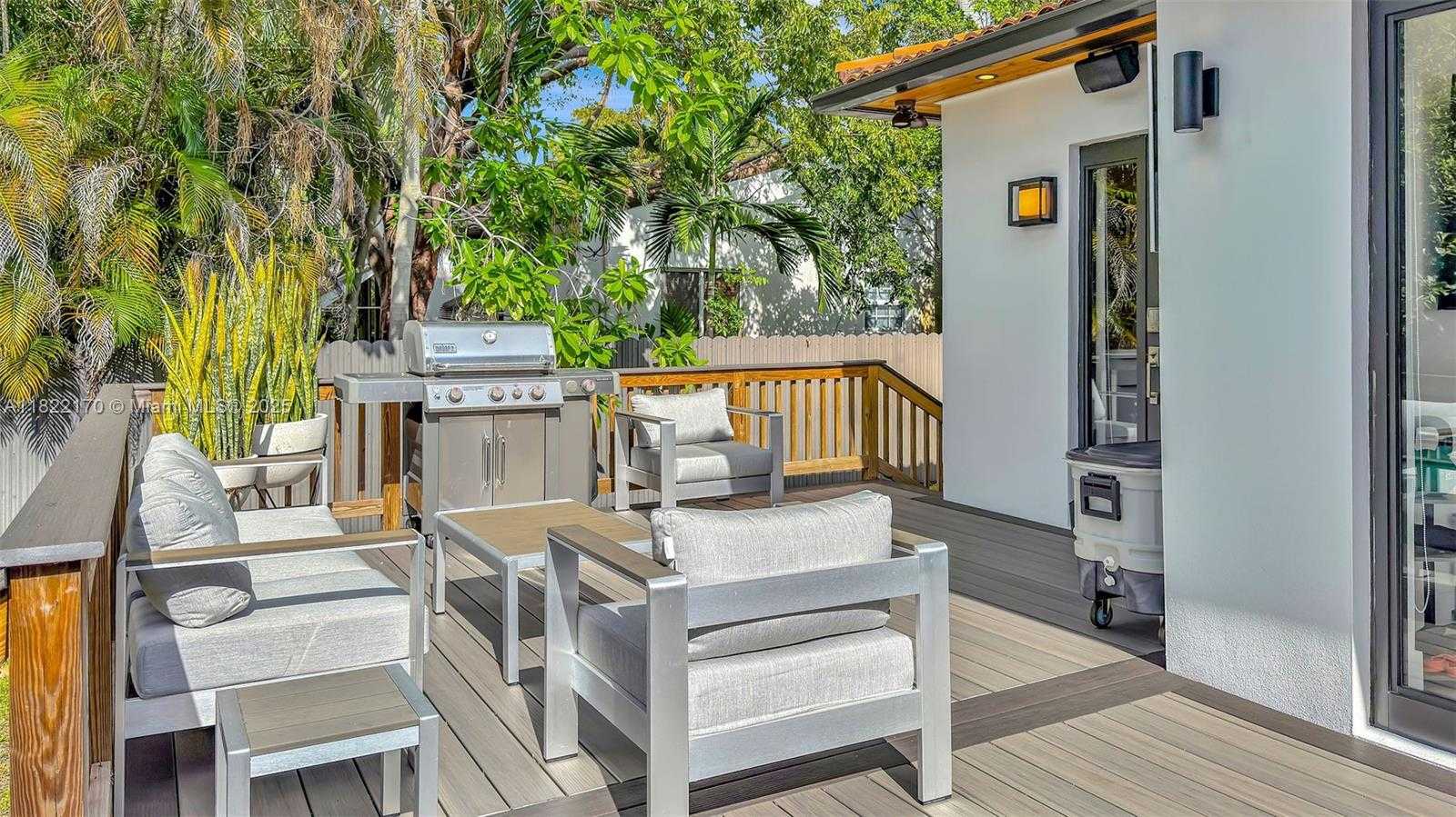 Small Image of 130 SOUTH WEST 25TH RD, Miami Number 5