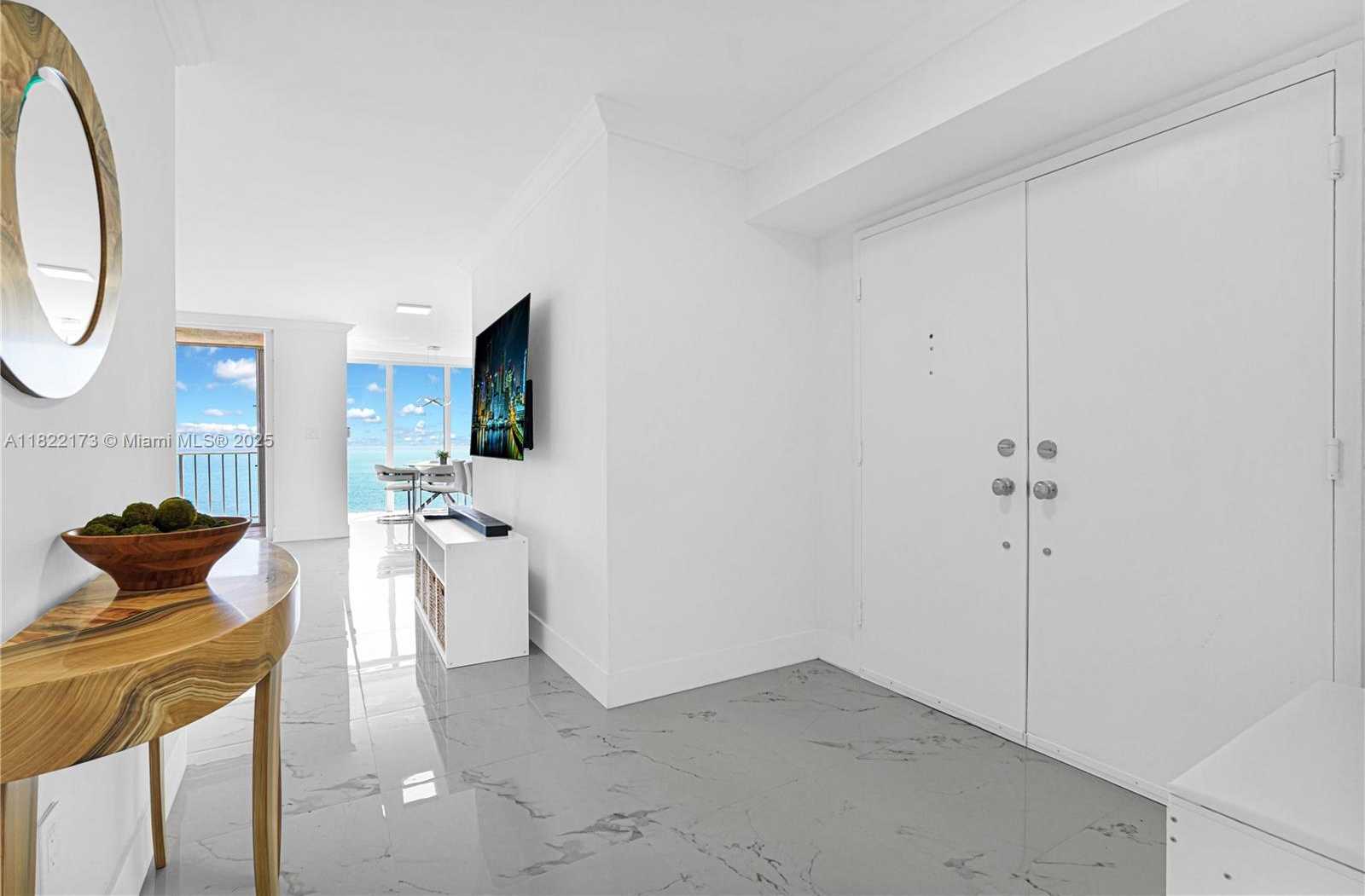 Small Image of 881 OCEAN DR #21D, Key Biscayne Number 12