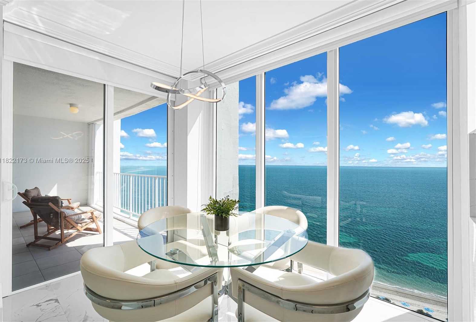 Small Image of 881 OCEAN DR #21D, Key Biscayne Number 7