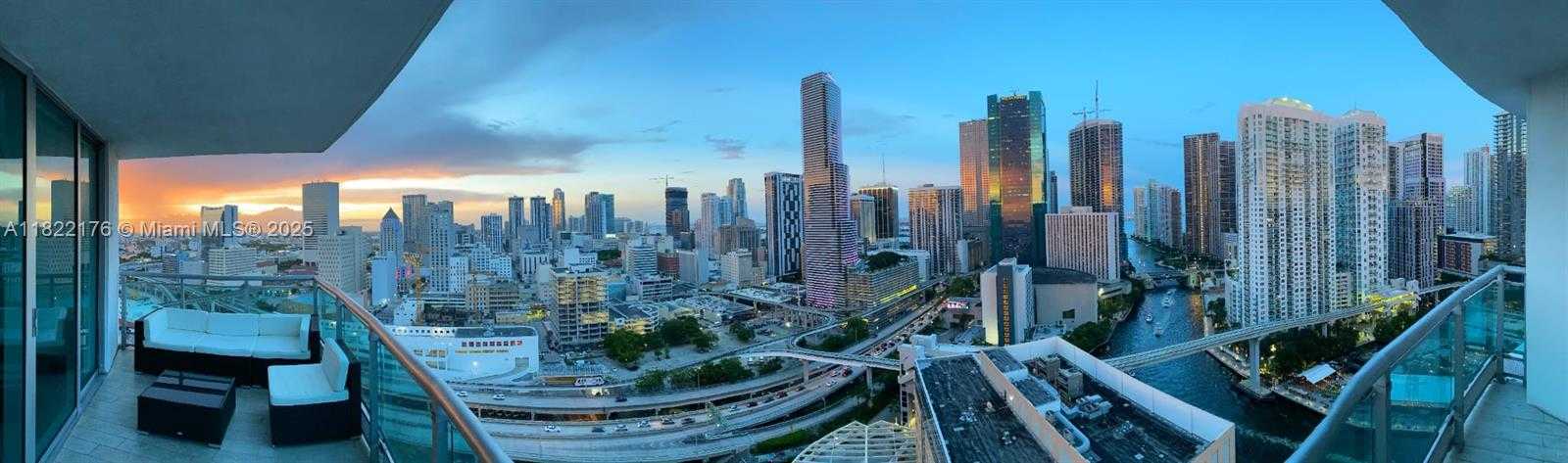 Small Image of 350 SOUTH MIAMI AVE #2601, Miami Number 17