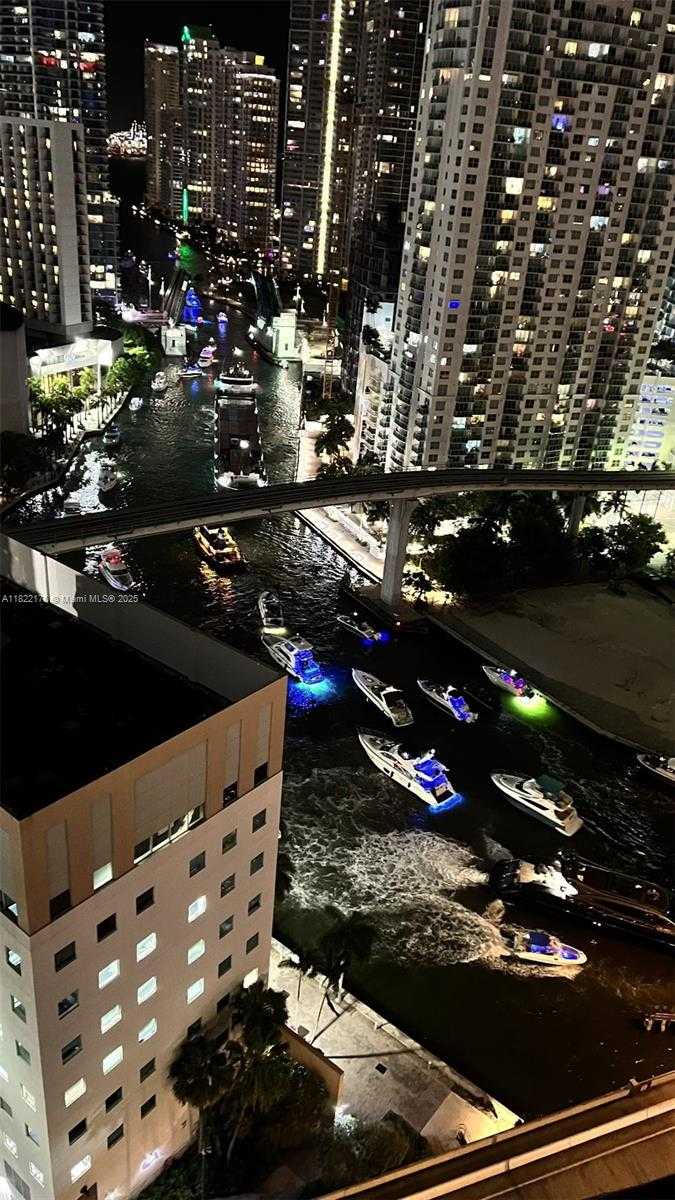 Small Image of 350 SOUTH MIAMI AVE #2601, Miami Number 2
