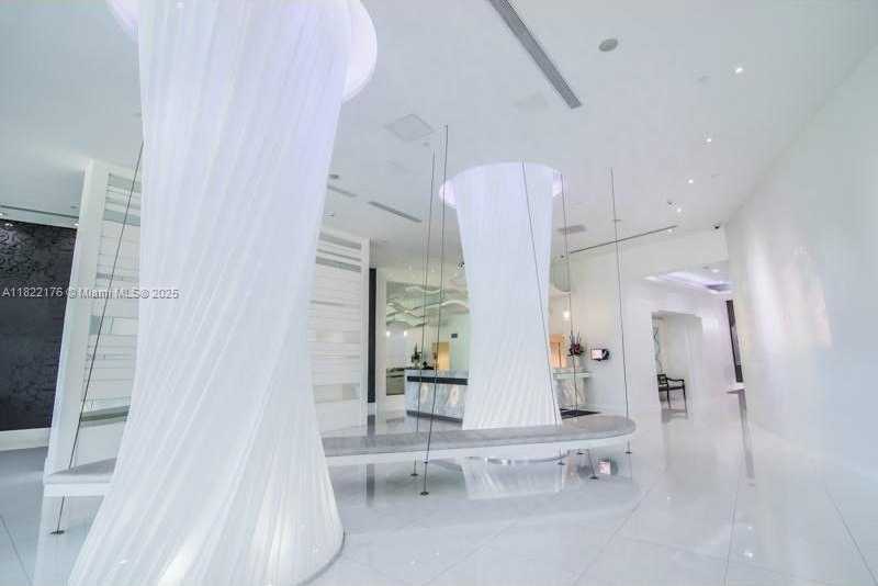 Small Image of 350 SOUTH MIAMI AVE #2601, Miami Number 20