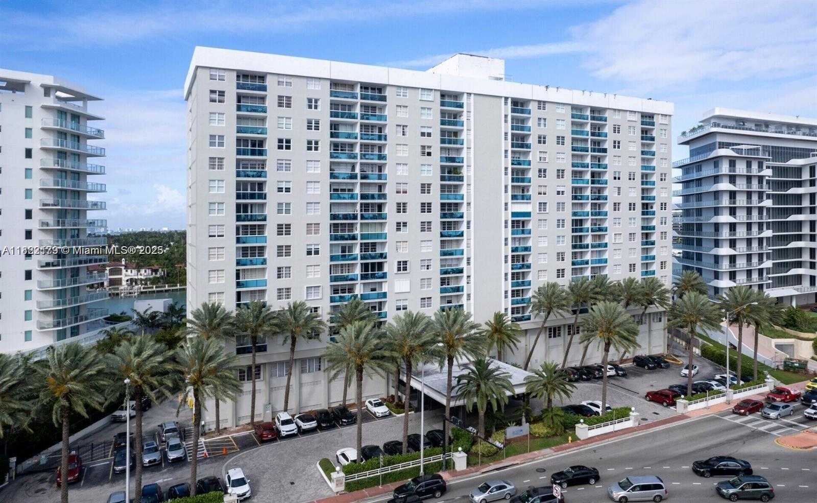 Small Image of 6770 INDIAN CREEK DR #10A, Miami Beach Number 21