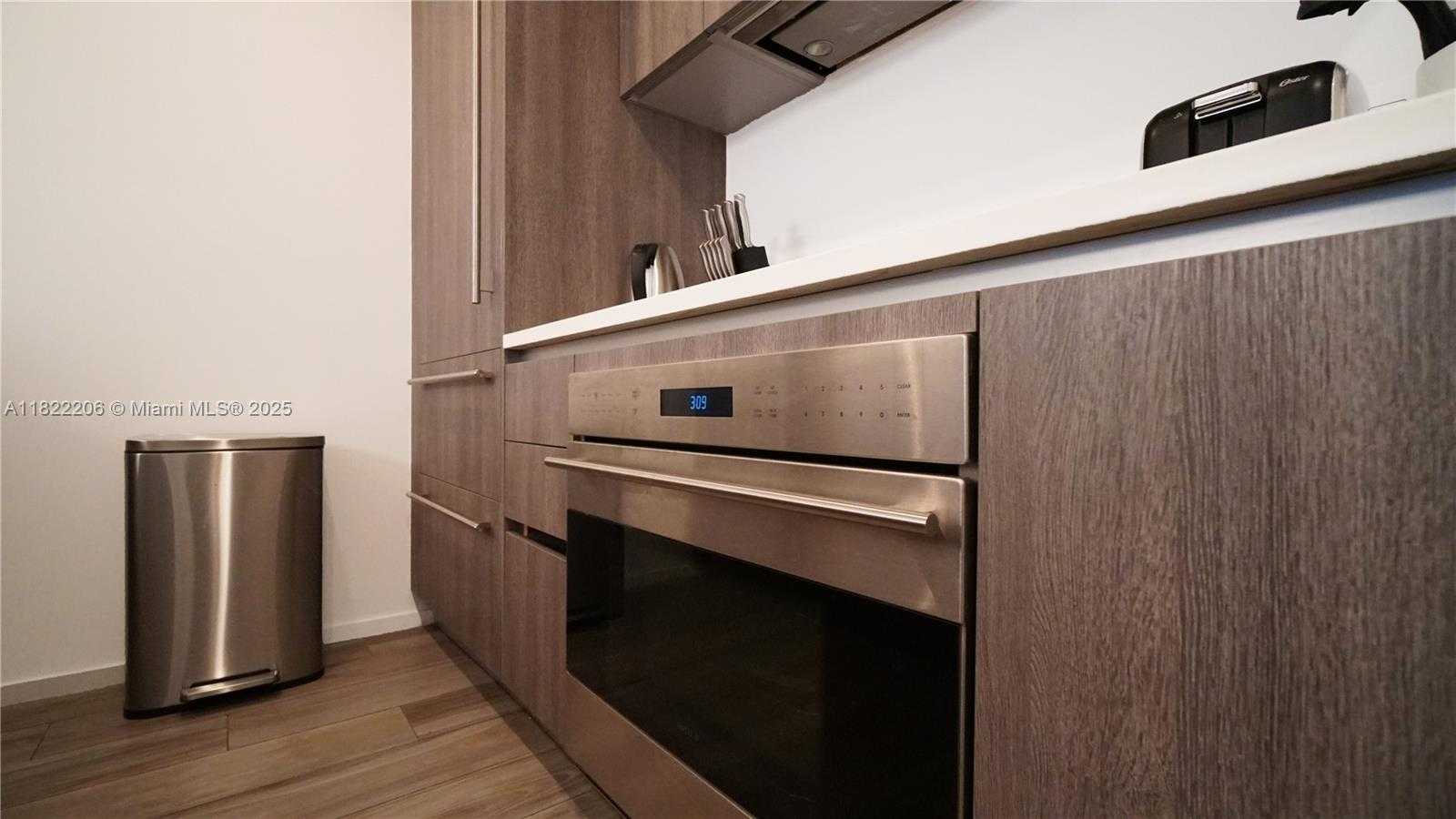 Small Image of 801 SOUTH MIAMI AVE #2506, Miami Number 11