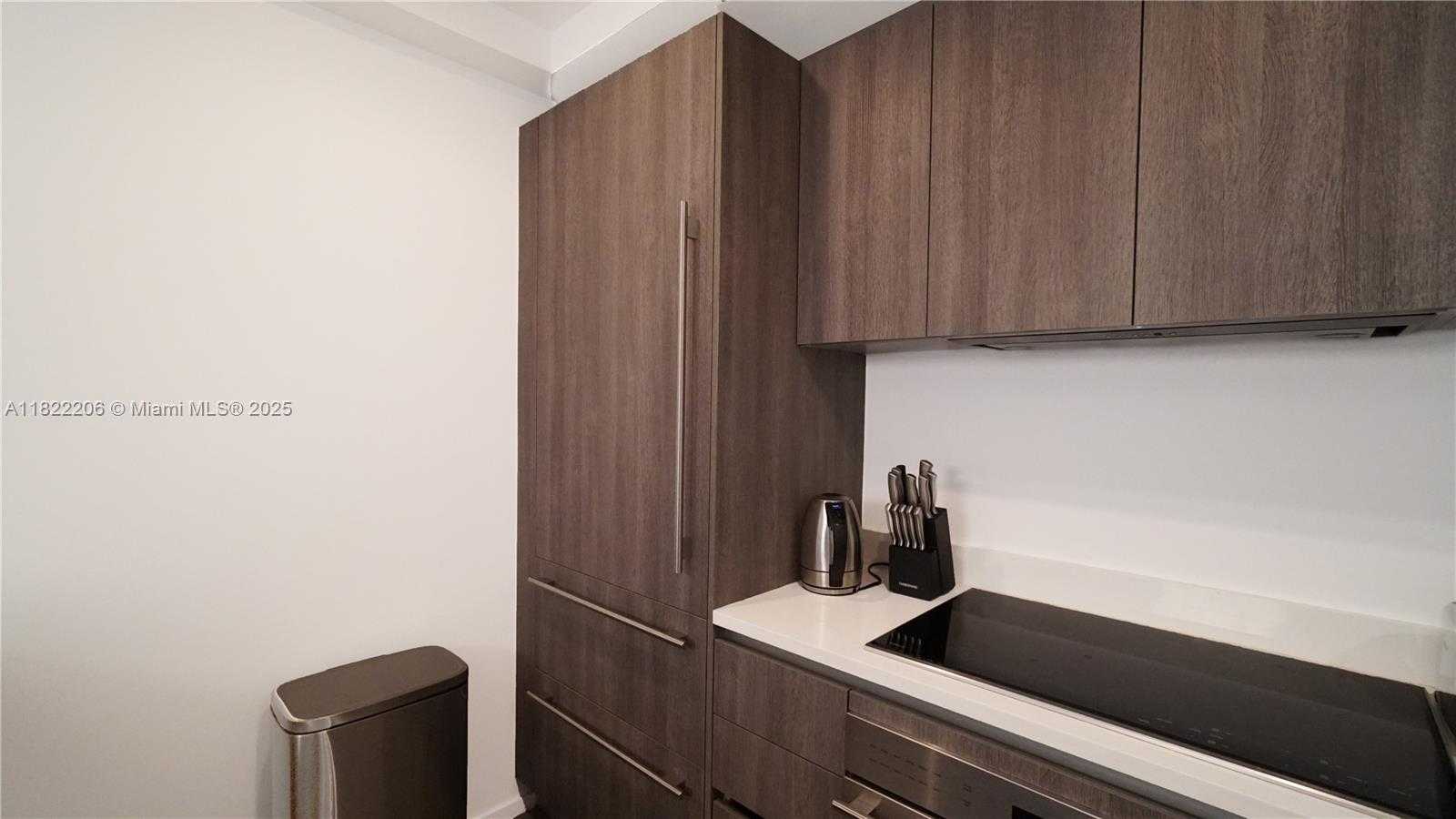 Small Image of 801 SOUTH MIAMI AVE #2506, Miami Number 12