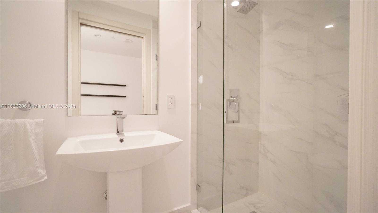 Small Image of 801 SOUTH MIAMI AVE #2506, Miami Number 19