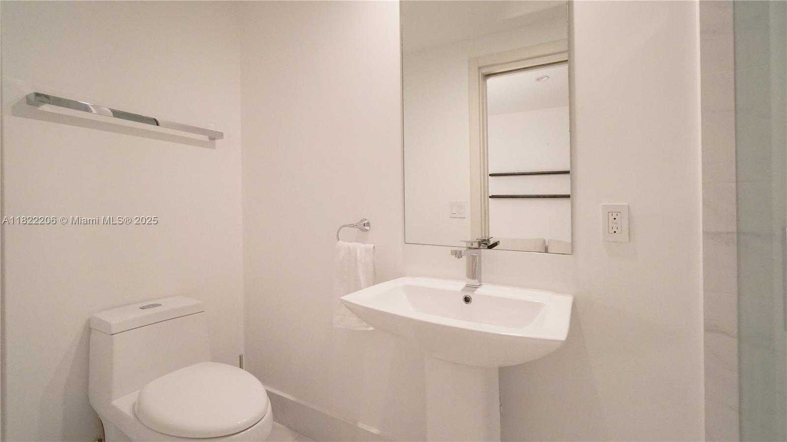 Small Image of 801 SOUTH MIAMI AVE #2506, Miami Number 20